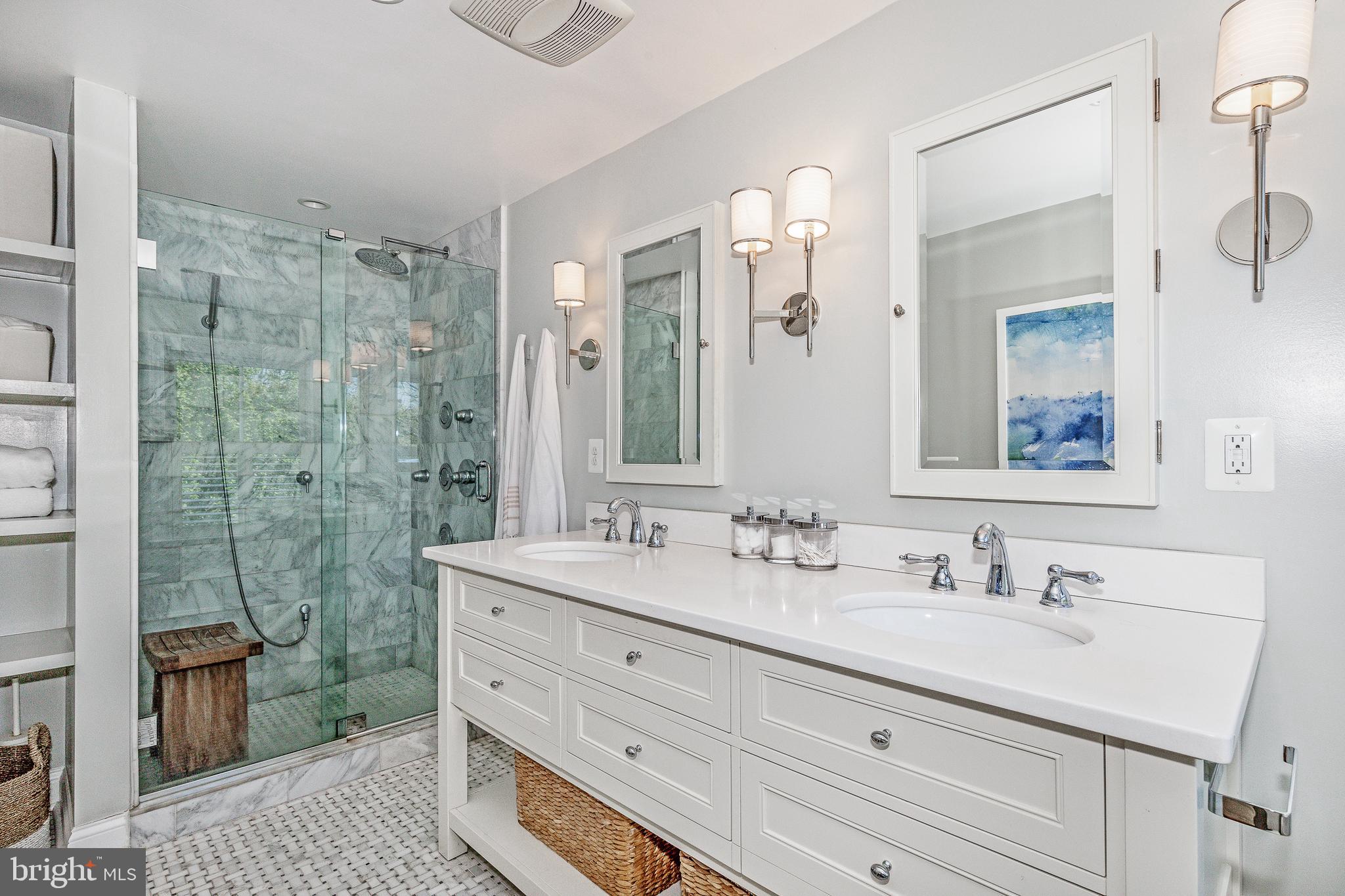 EASTPORT - Residential