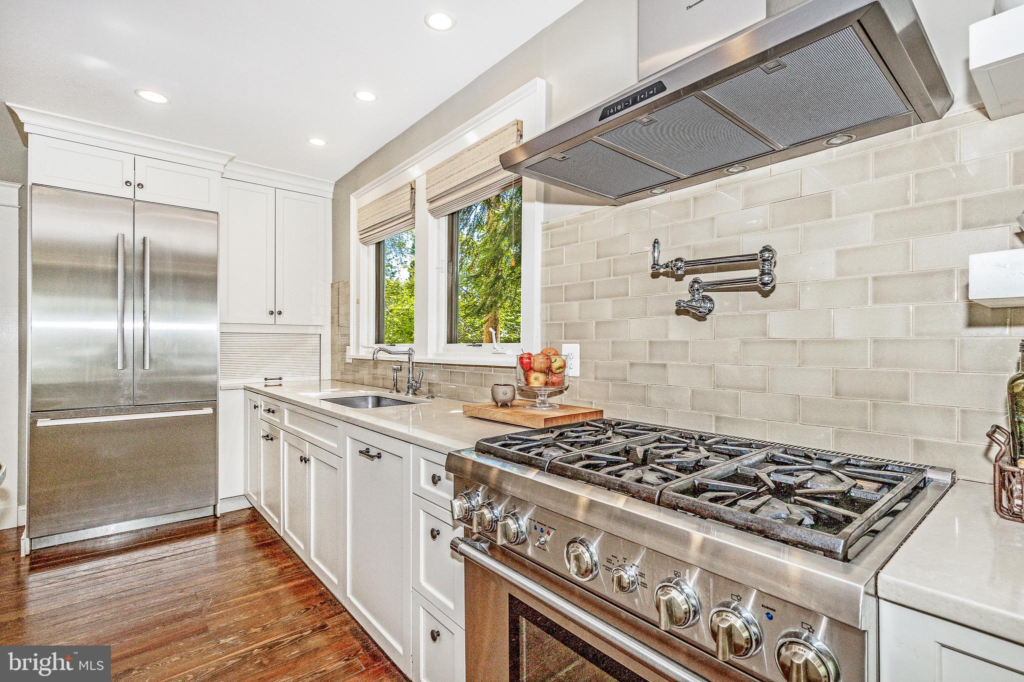 EASTPORT - Residential