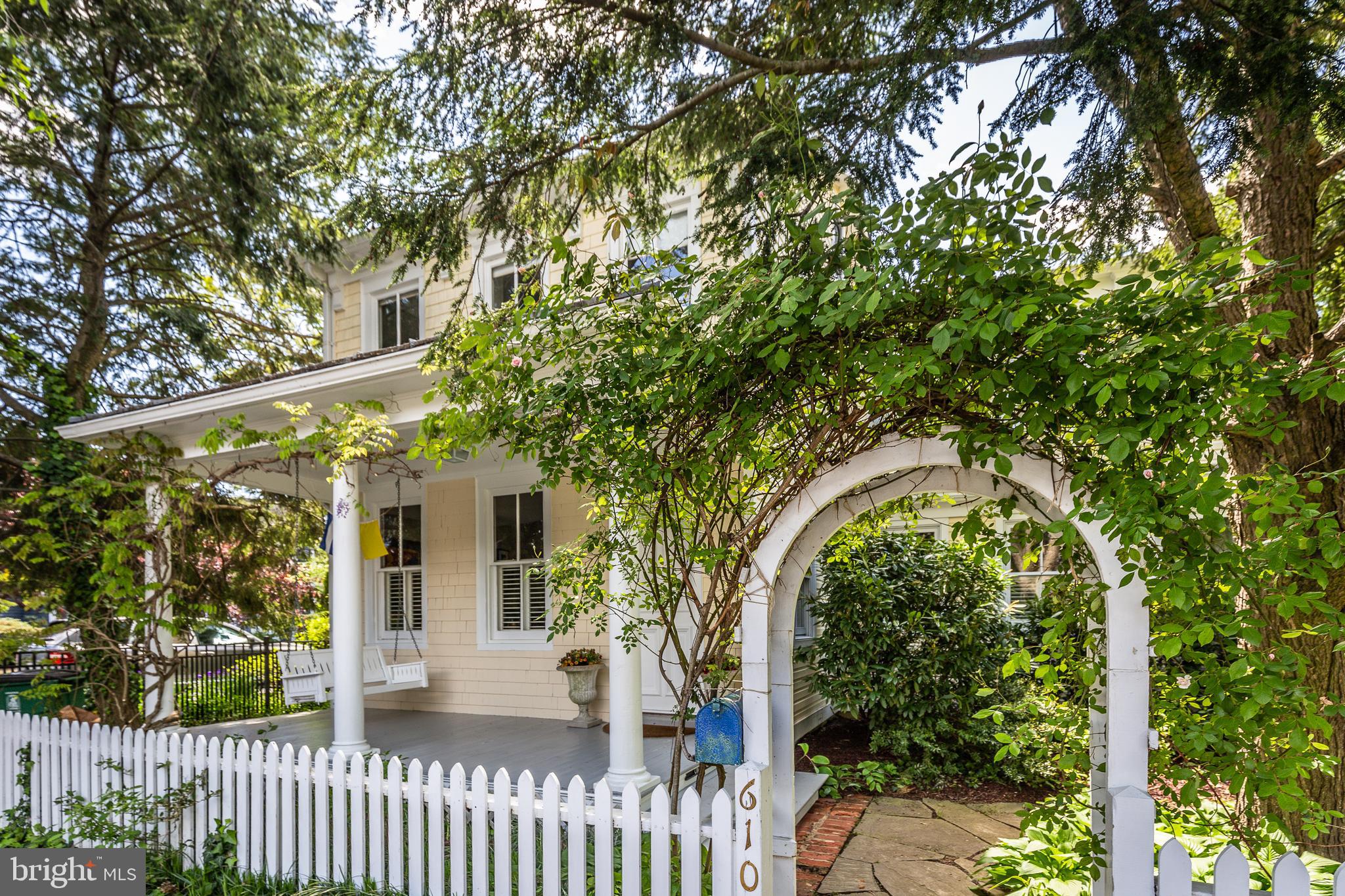 EASTPORT - Residential