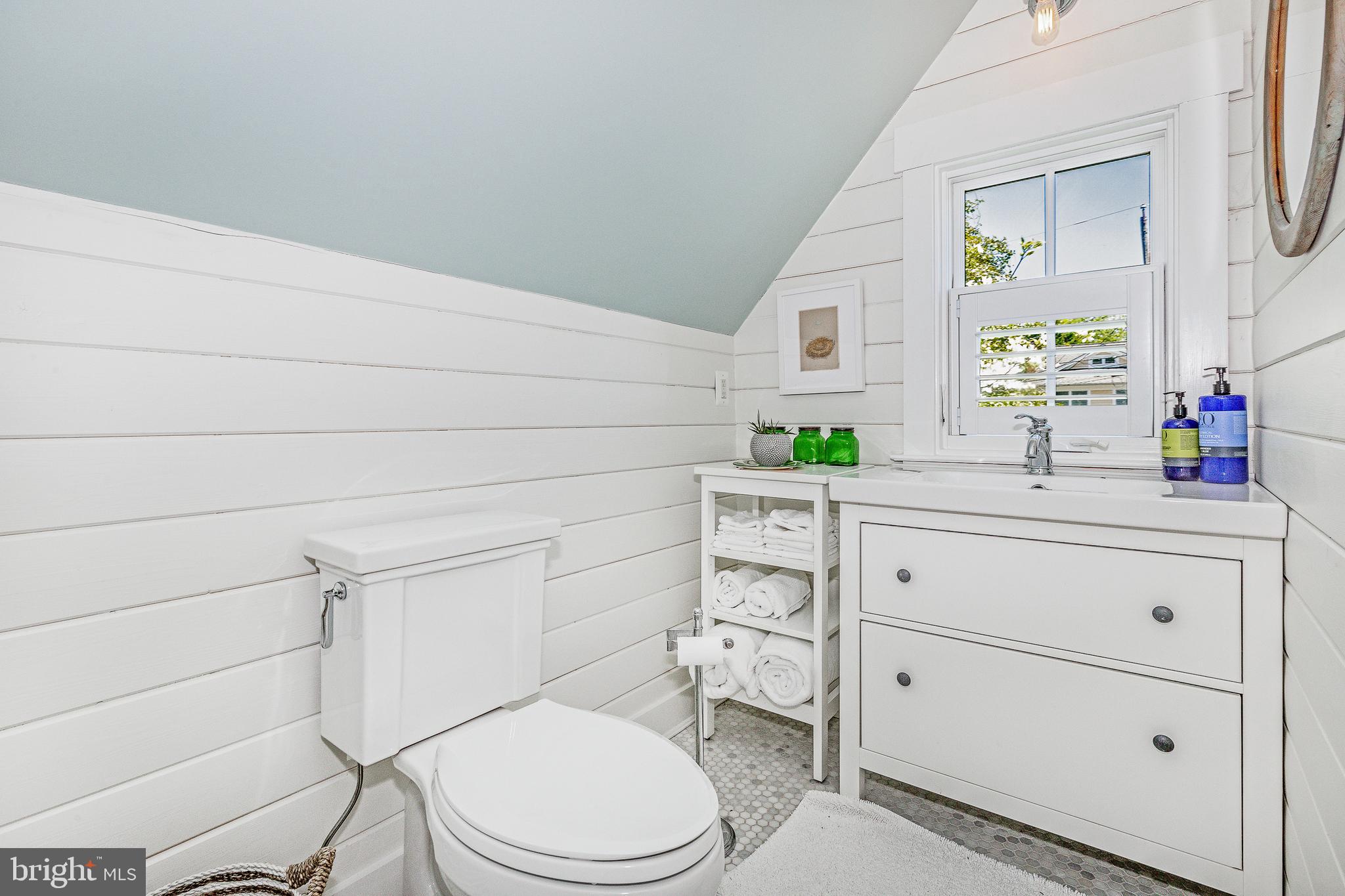 EASTPORT - Residential