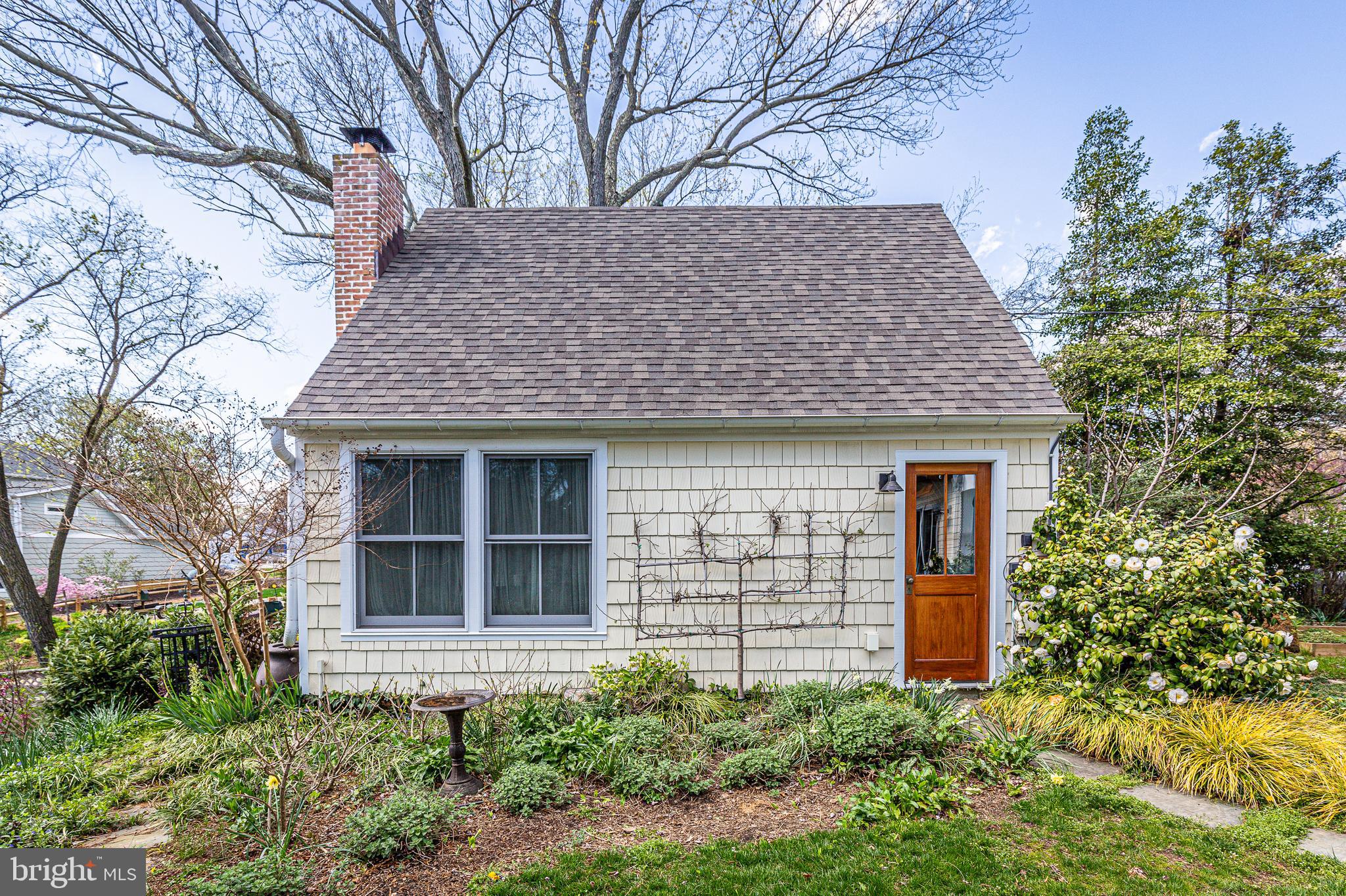 EASTPORT - Residential