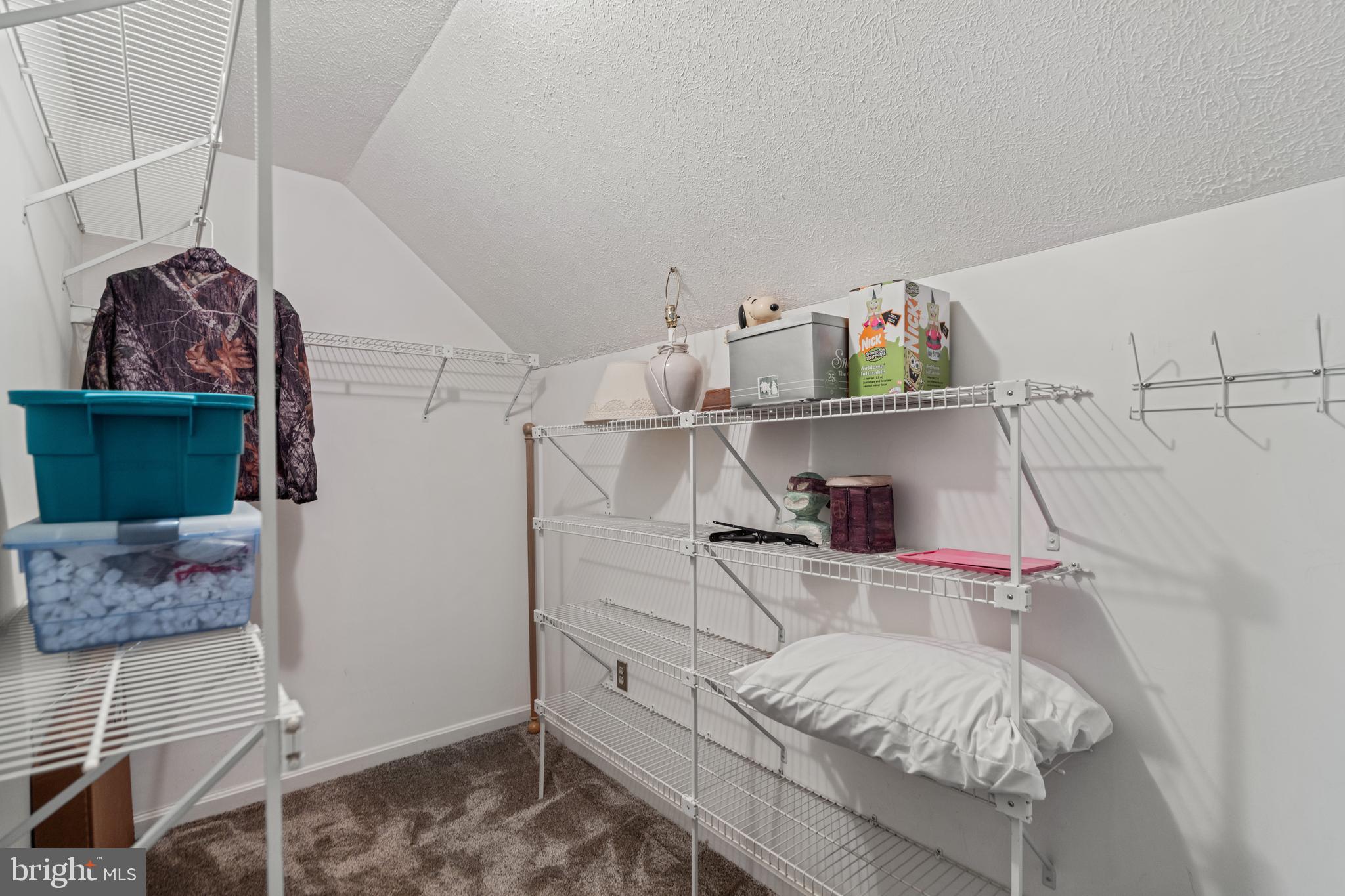 ORCHARD HILL - Residential