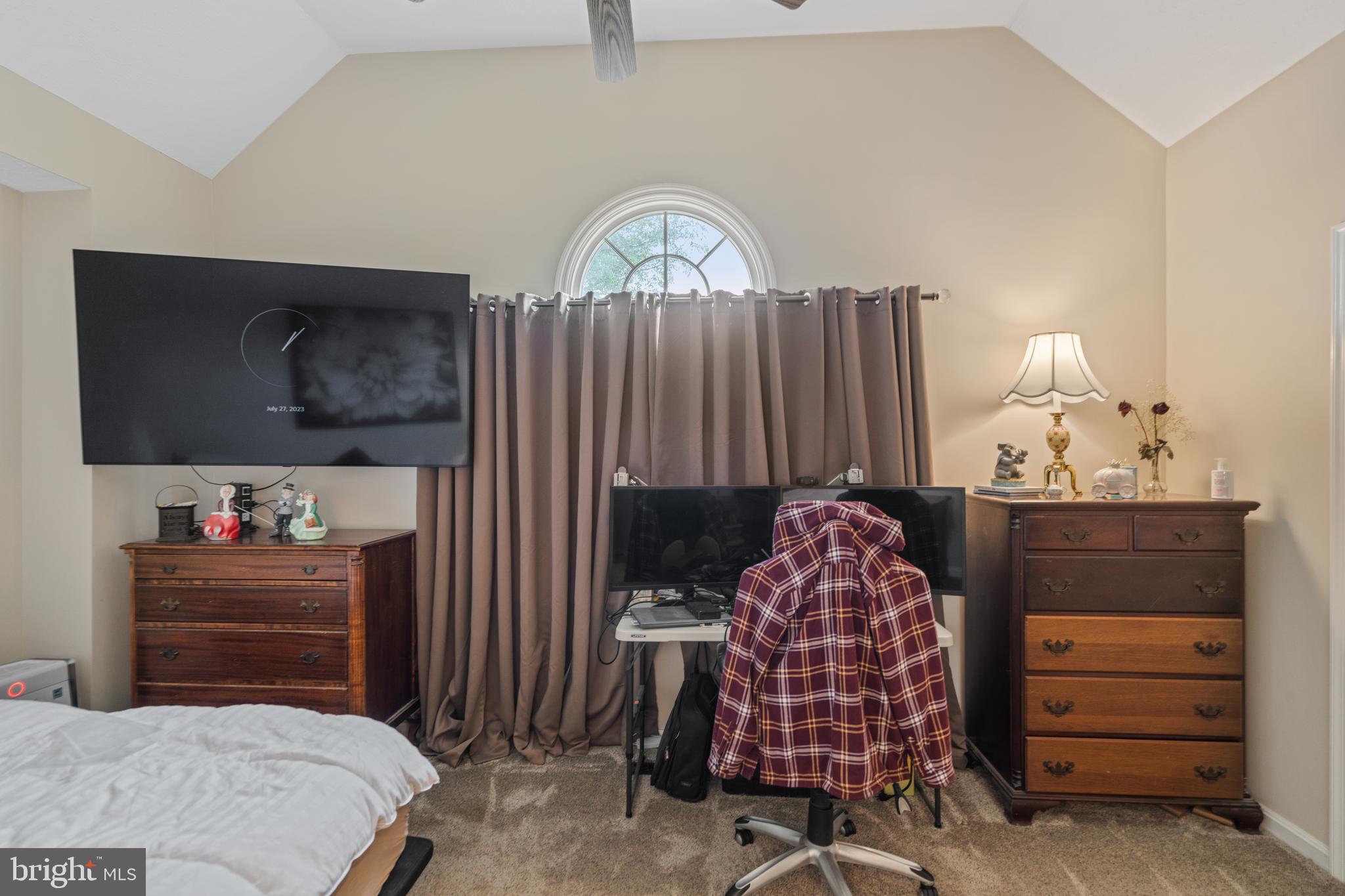 ORCHARD HILL - Residential