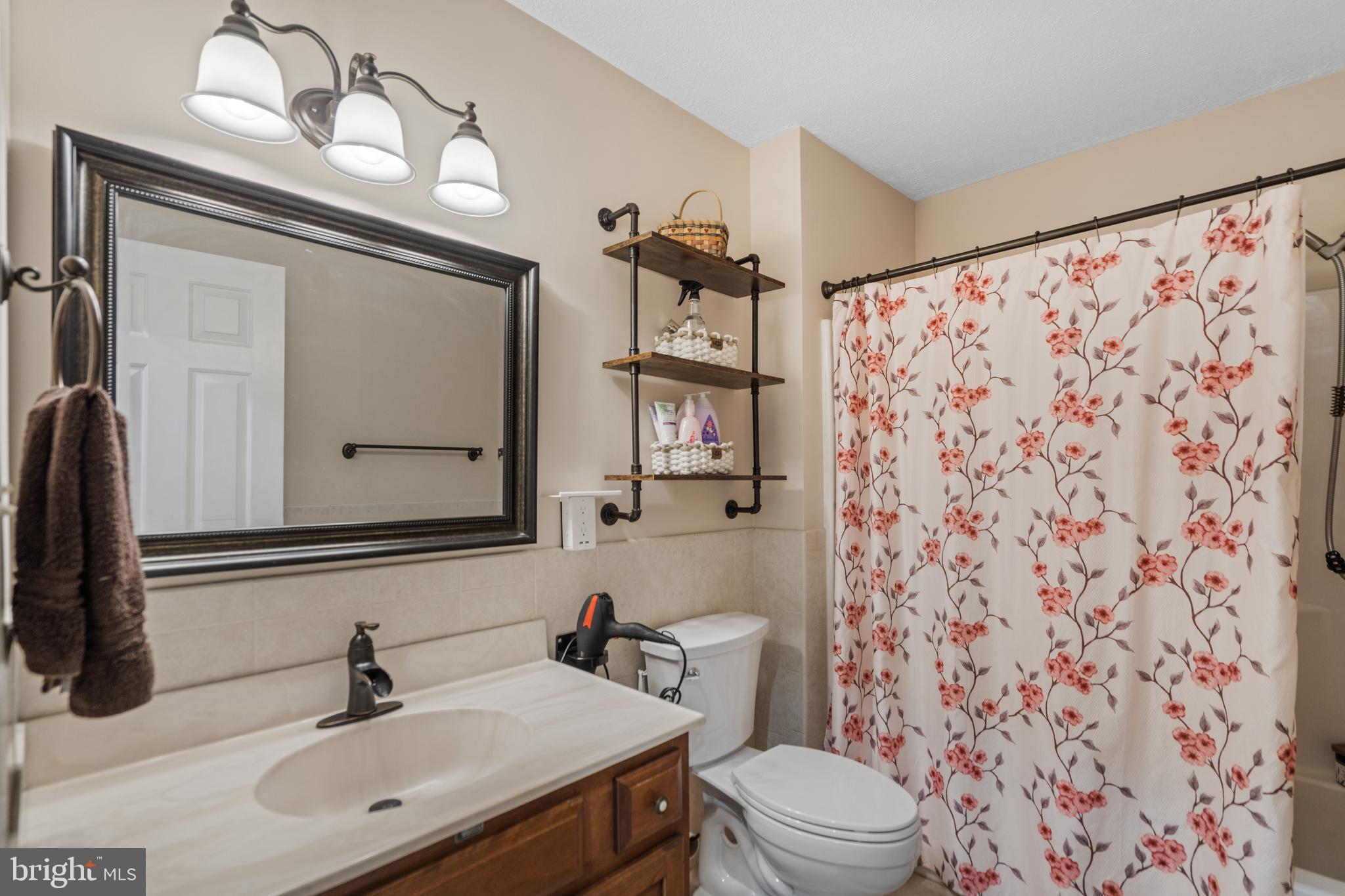 ORCHARD HILL - Residential