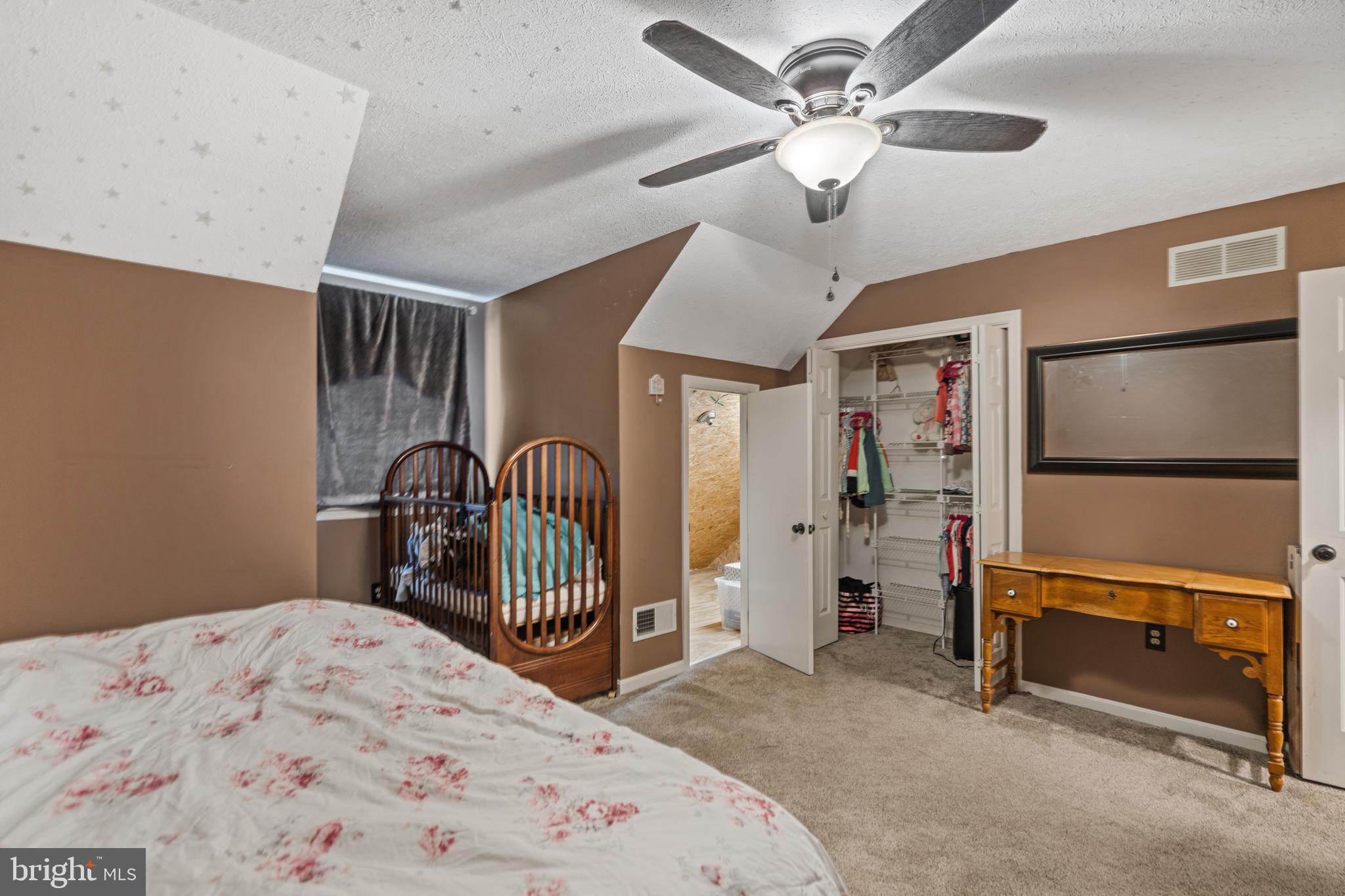 ORCHARD HILL - Residential