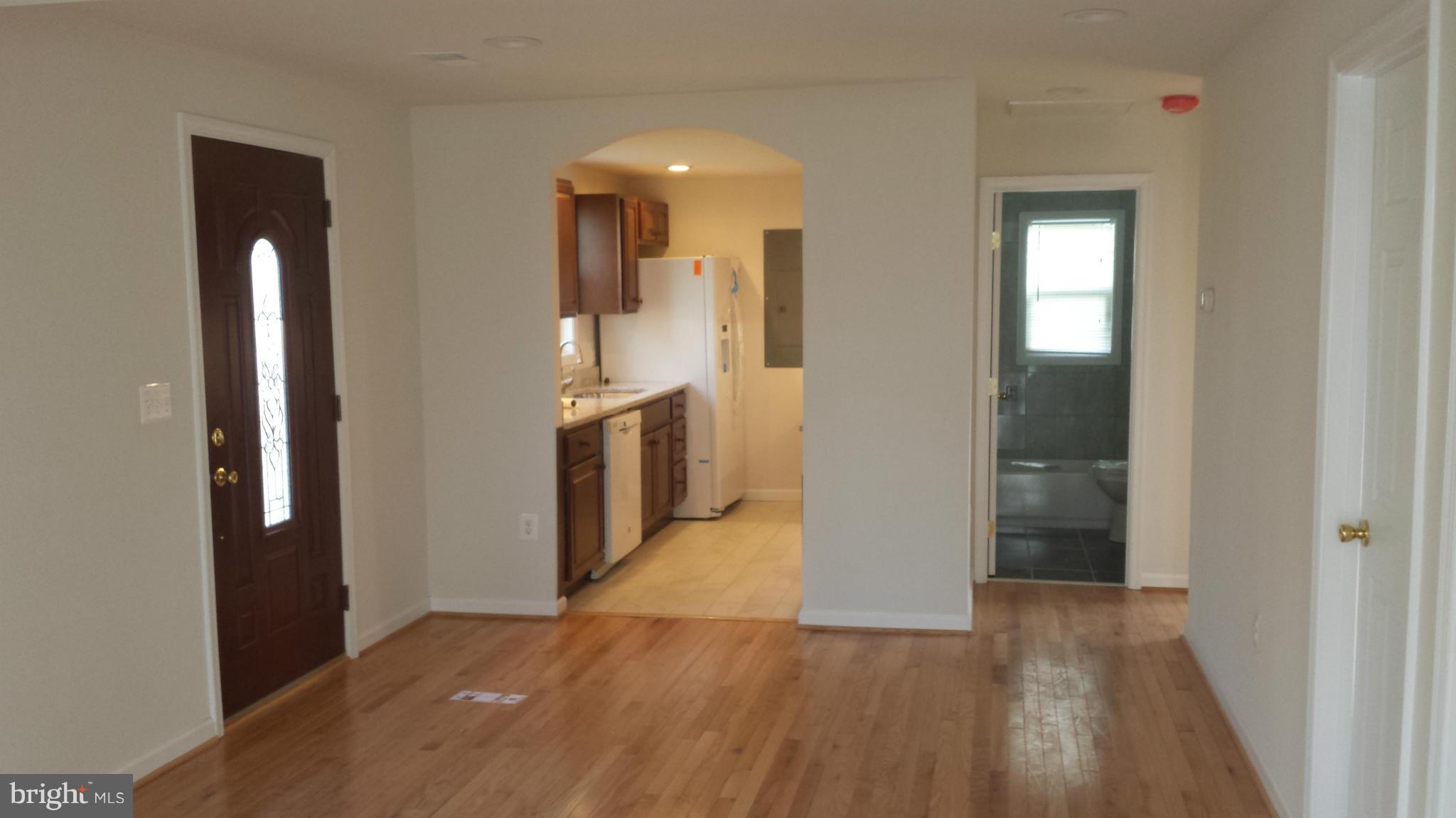 BALLARDS - Residential