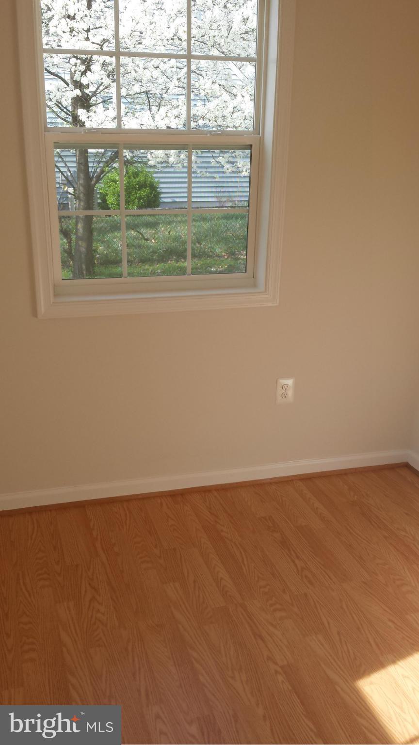 BALLARDS - Residential