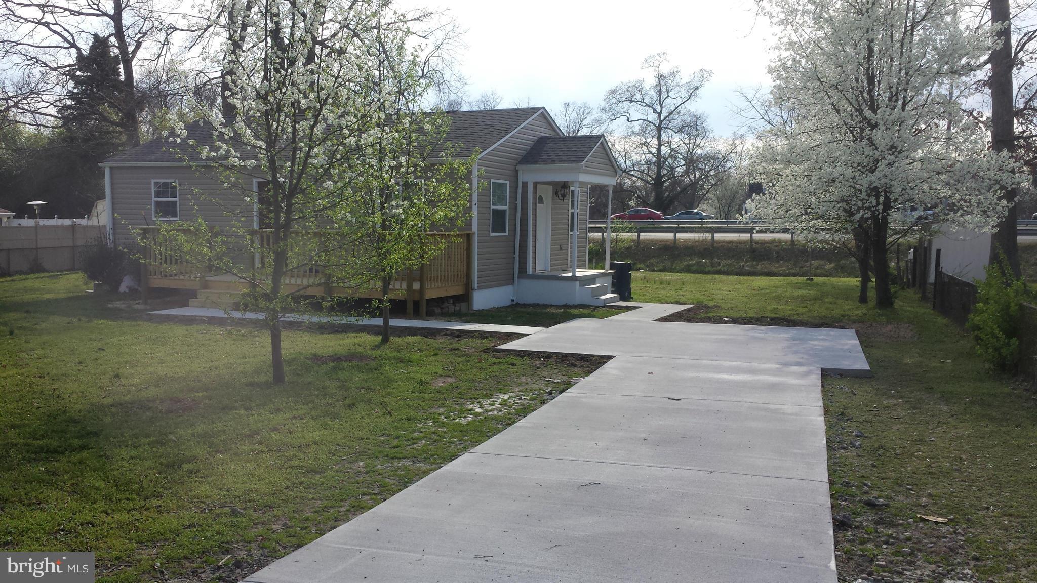 BALLARDS - Residential