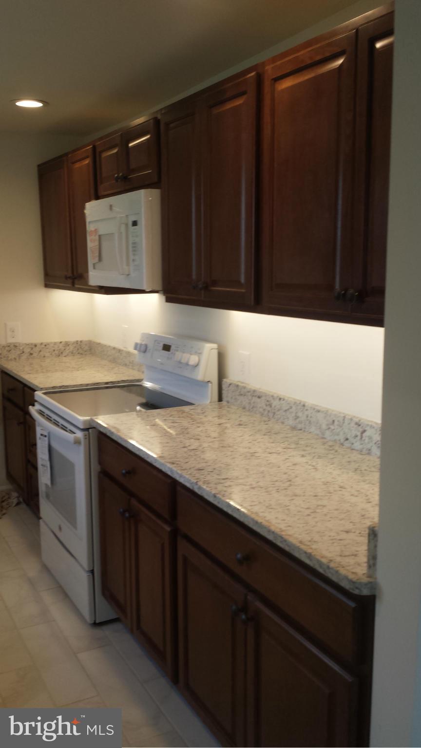 BALLARDS - Residential