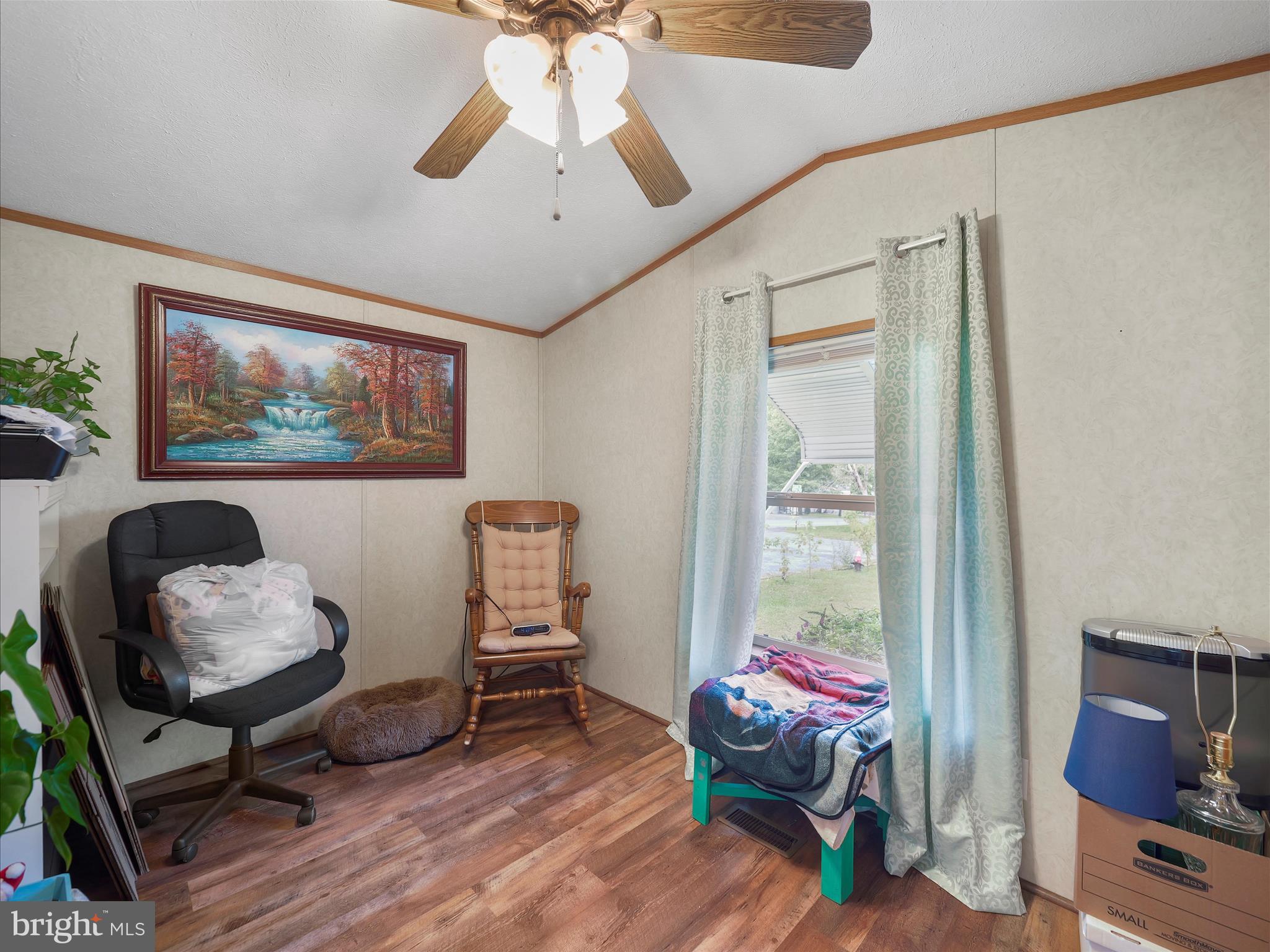 LAKESIDE PARK - Residential