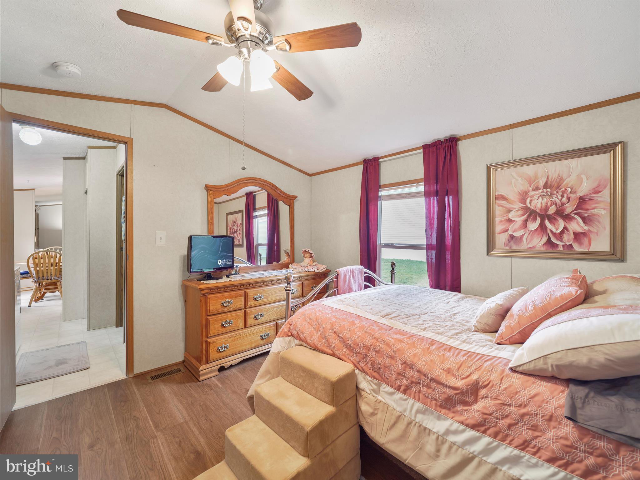 LAKESIDE PARK - Residential