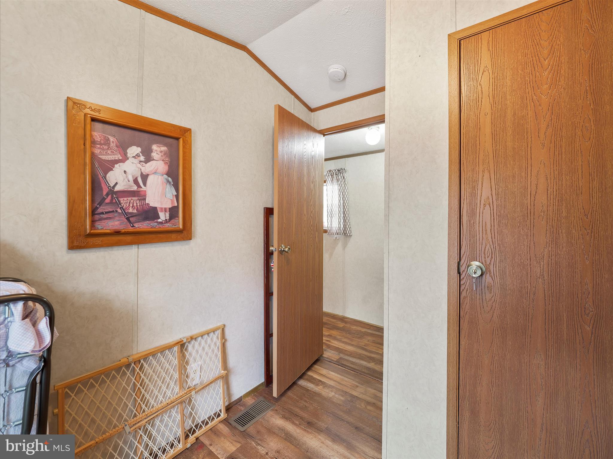 LAKESIDE PARK - Residential