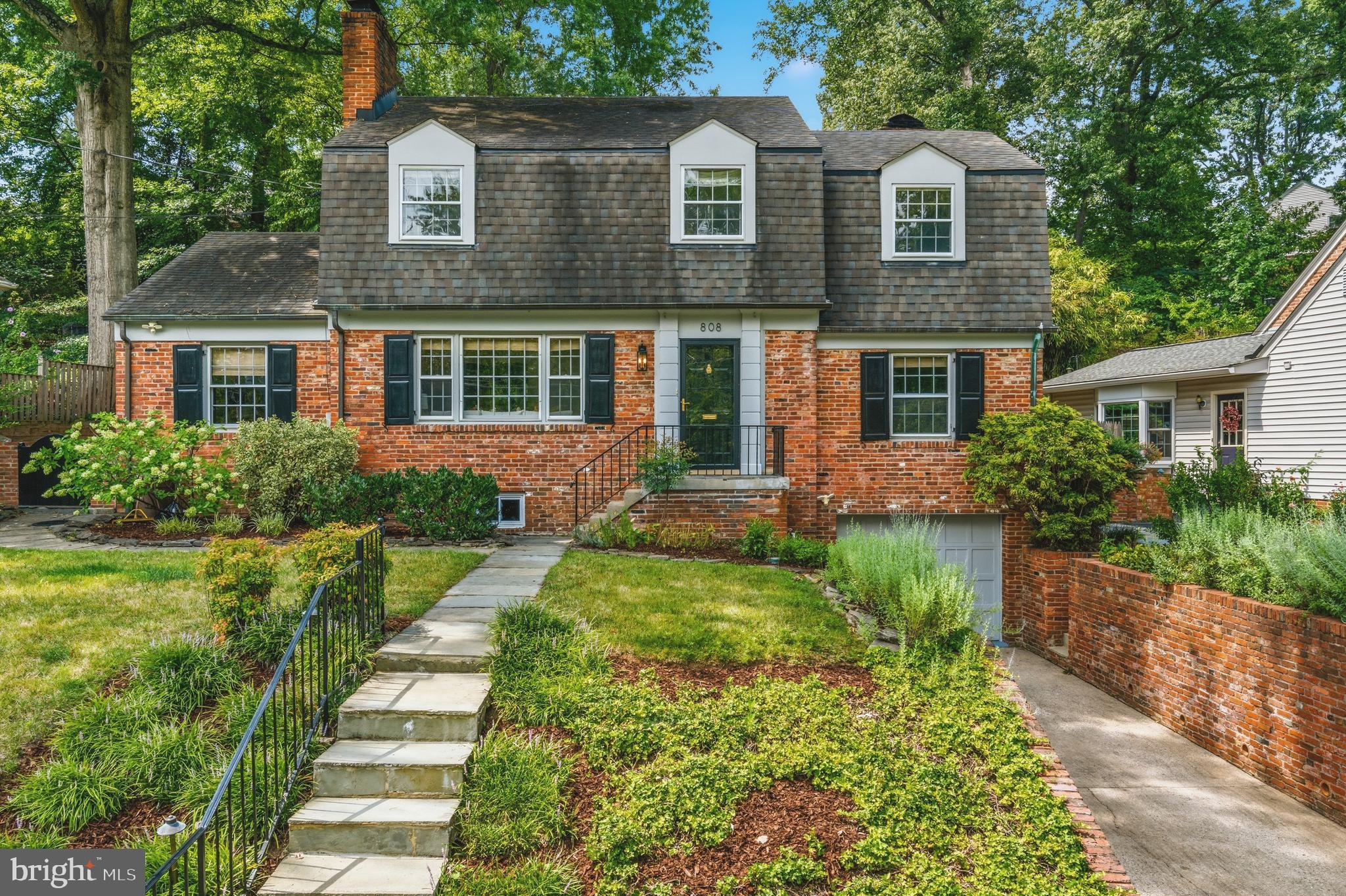 808 W TIMBER BRANCH PARKWAY