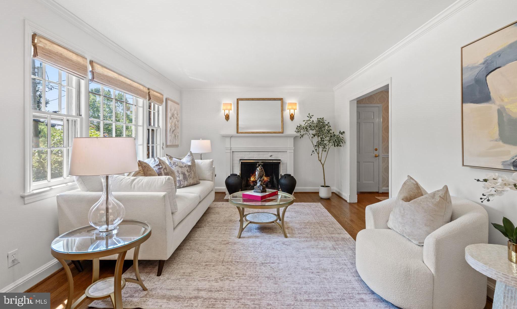 808 W TIMBER BRANCH PARKWAY