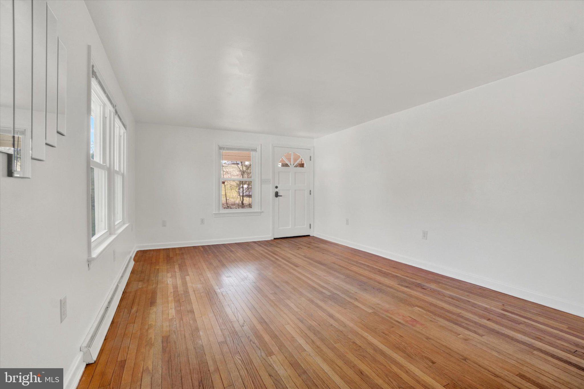 EAST MANCHESTER TWP. - Residential