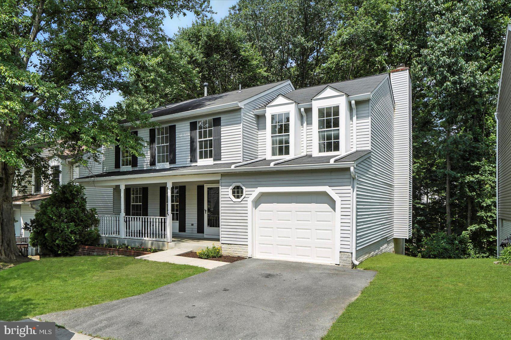 VALLEY STREAM ESTATES - Residential