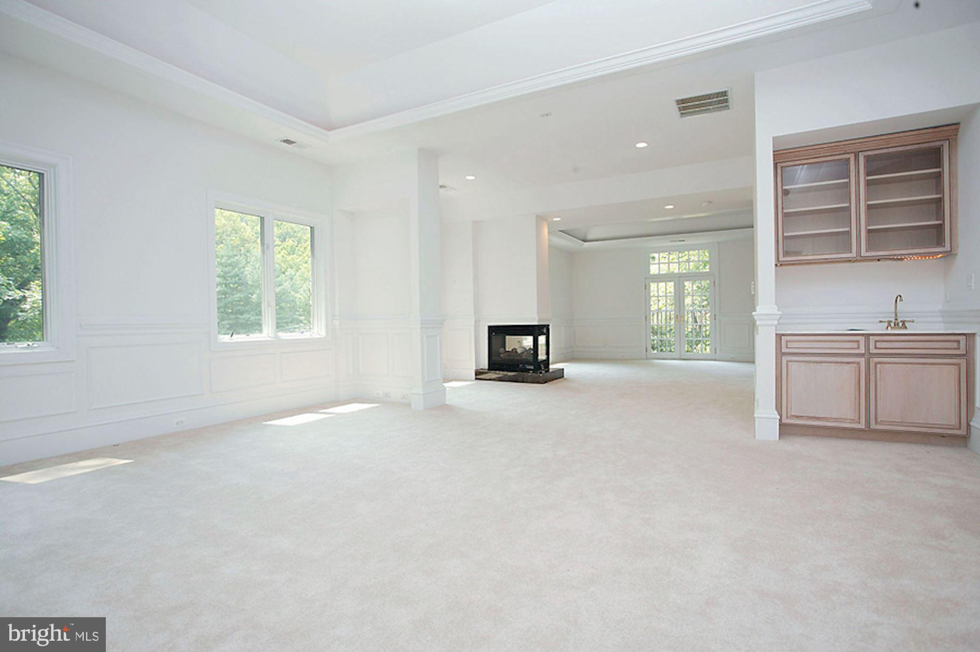 KIRBY WOODS - Residential