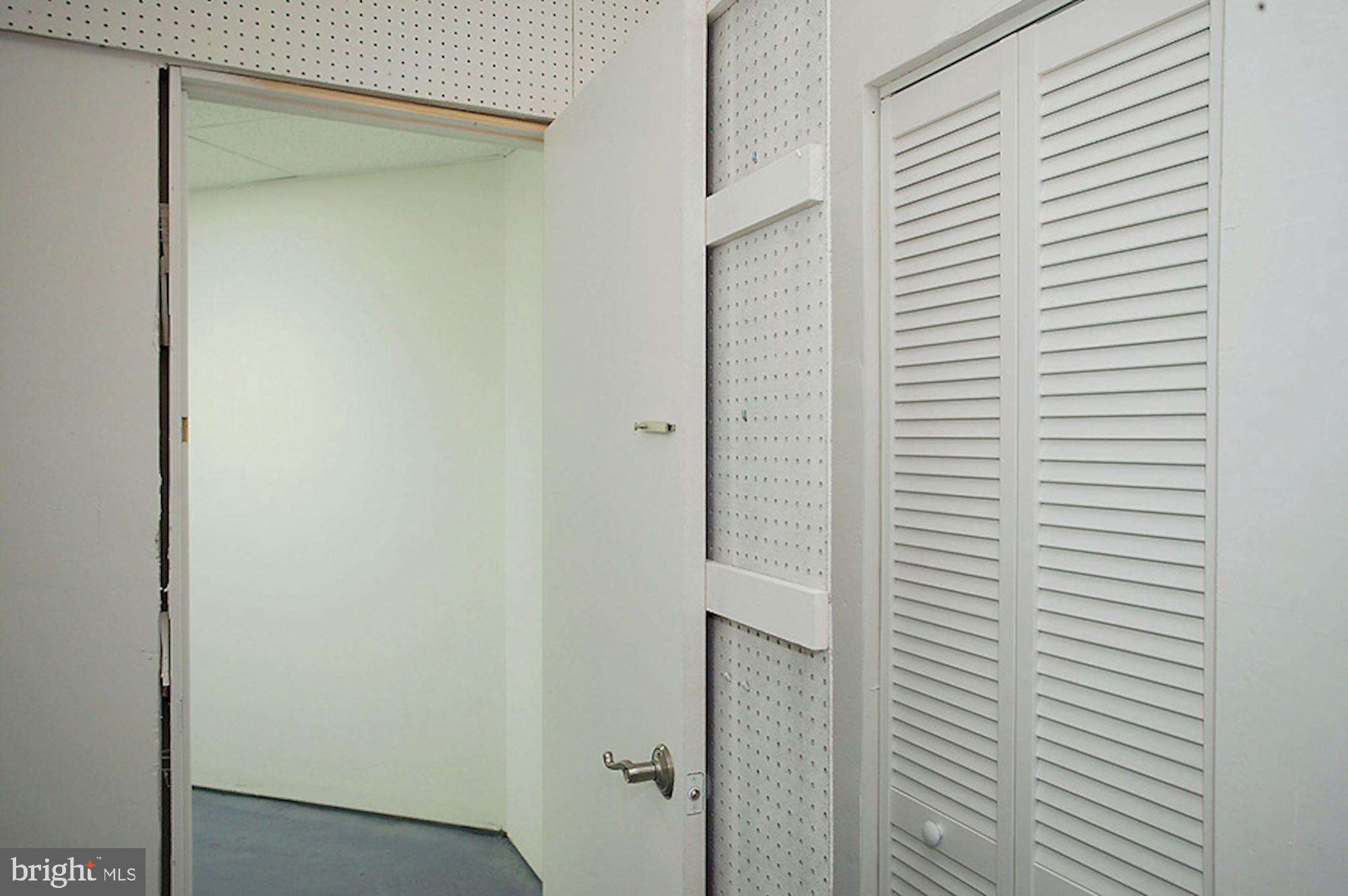 KIRBY WOODS - Residential