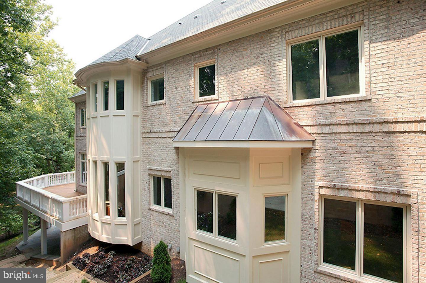 KIRBY WOODS - Residential