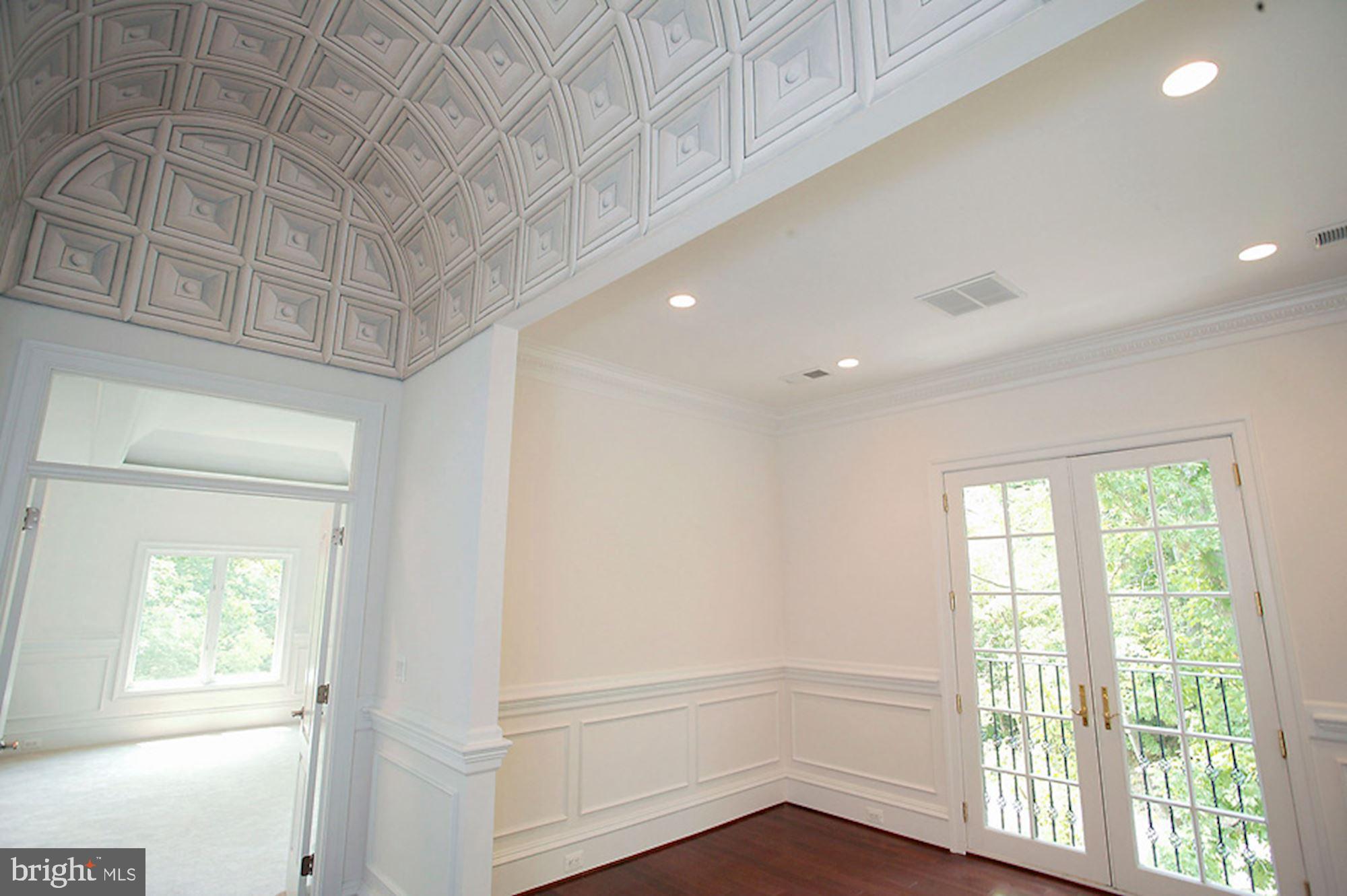 KIRBY WOODS - Residential