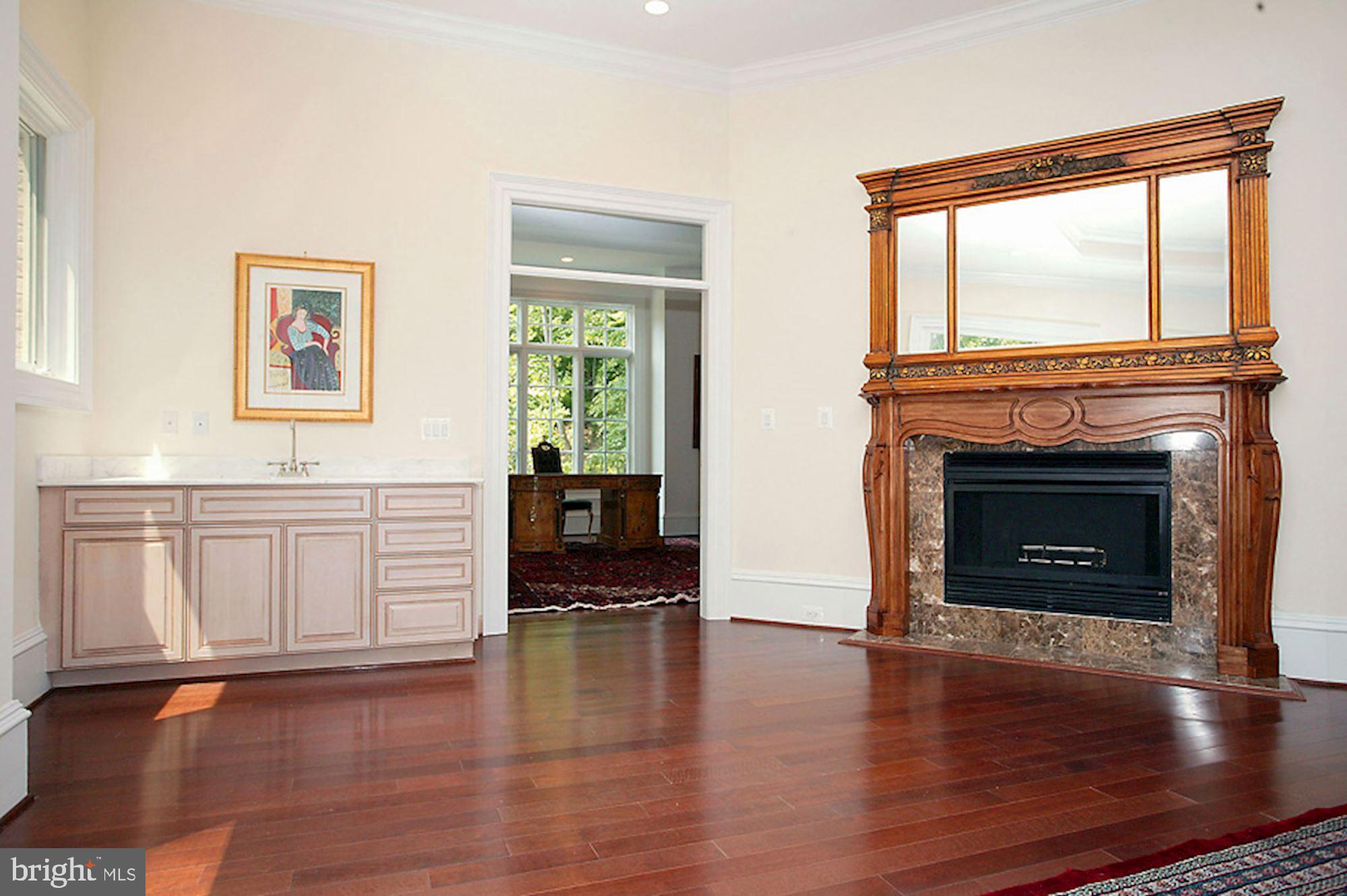 KIRBY WOODS - Residential