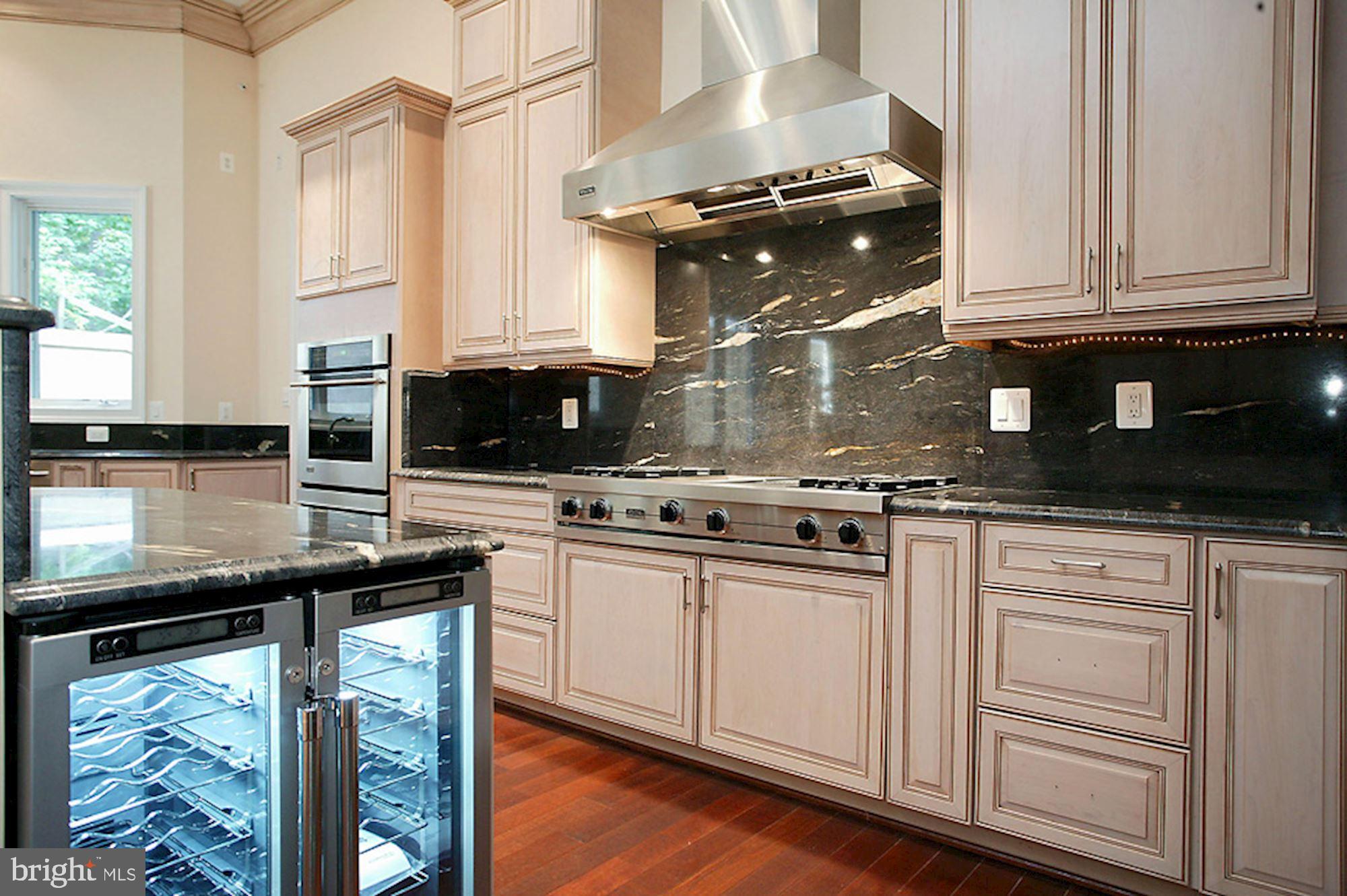 KIRBY WOODS - Residential