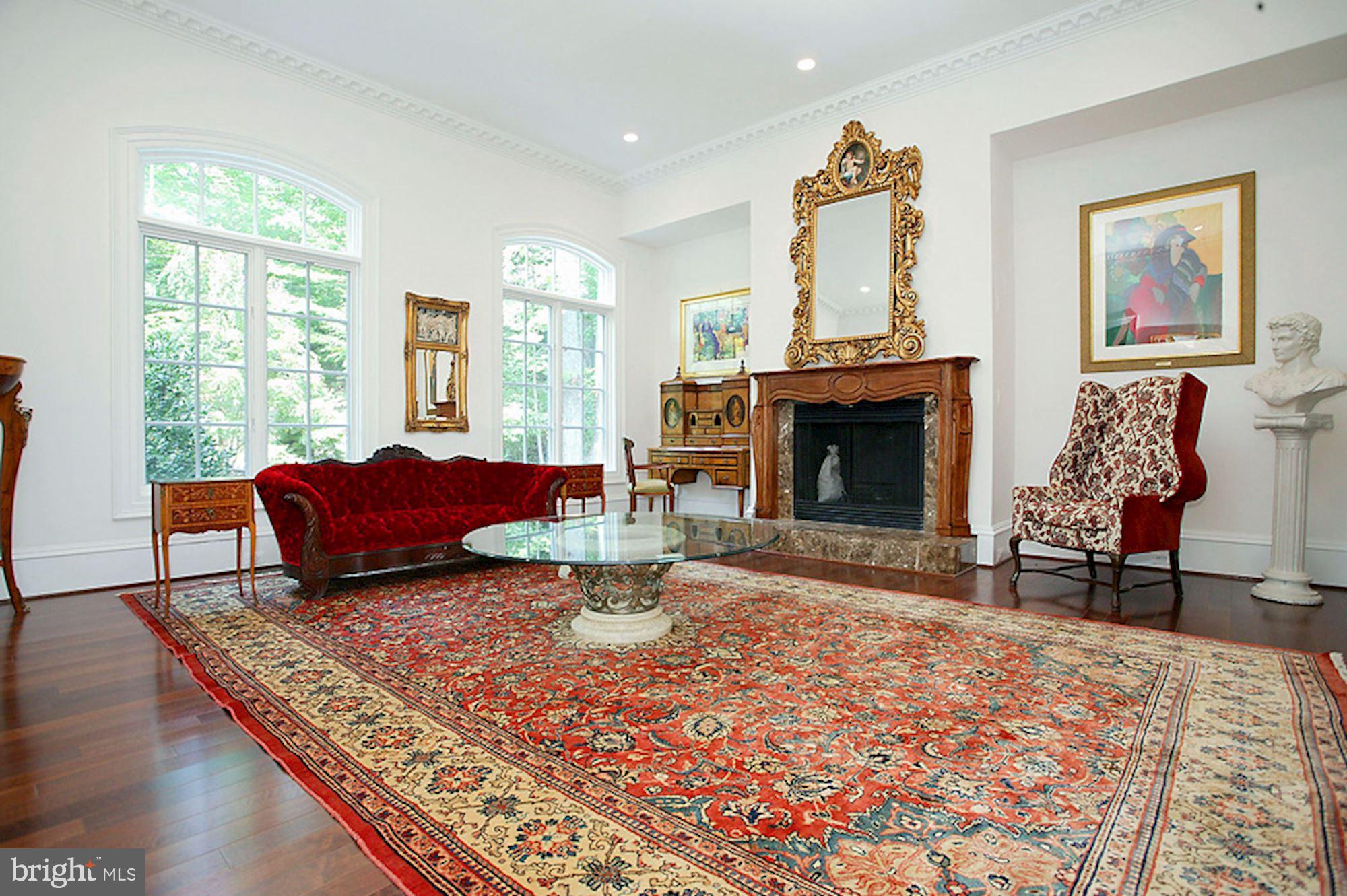 KIRBY WOODS - Residential