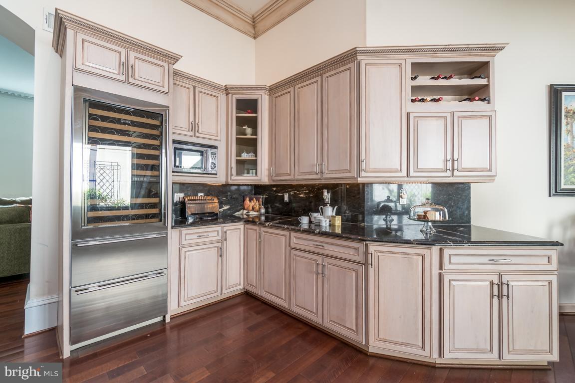 KIRBY WOODS - Residential