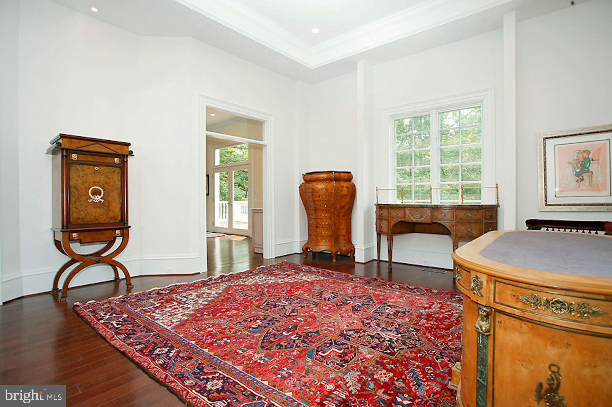 KIRBY WOODS - Residential