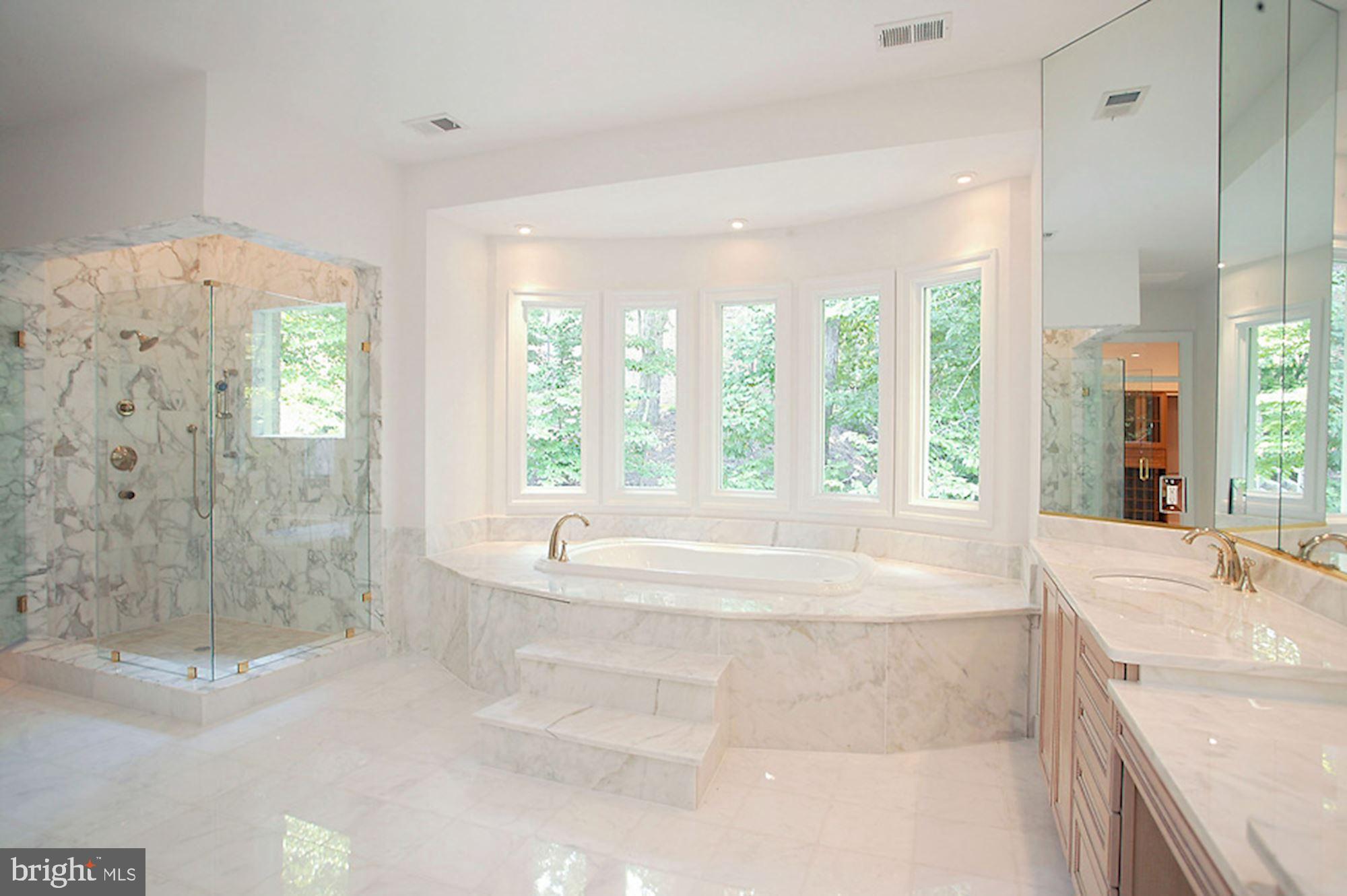 KIRBY WOODS - Residential