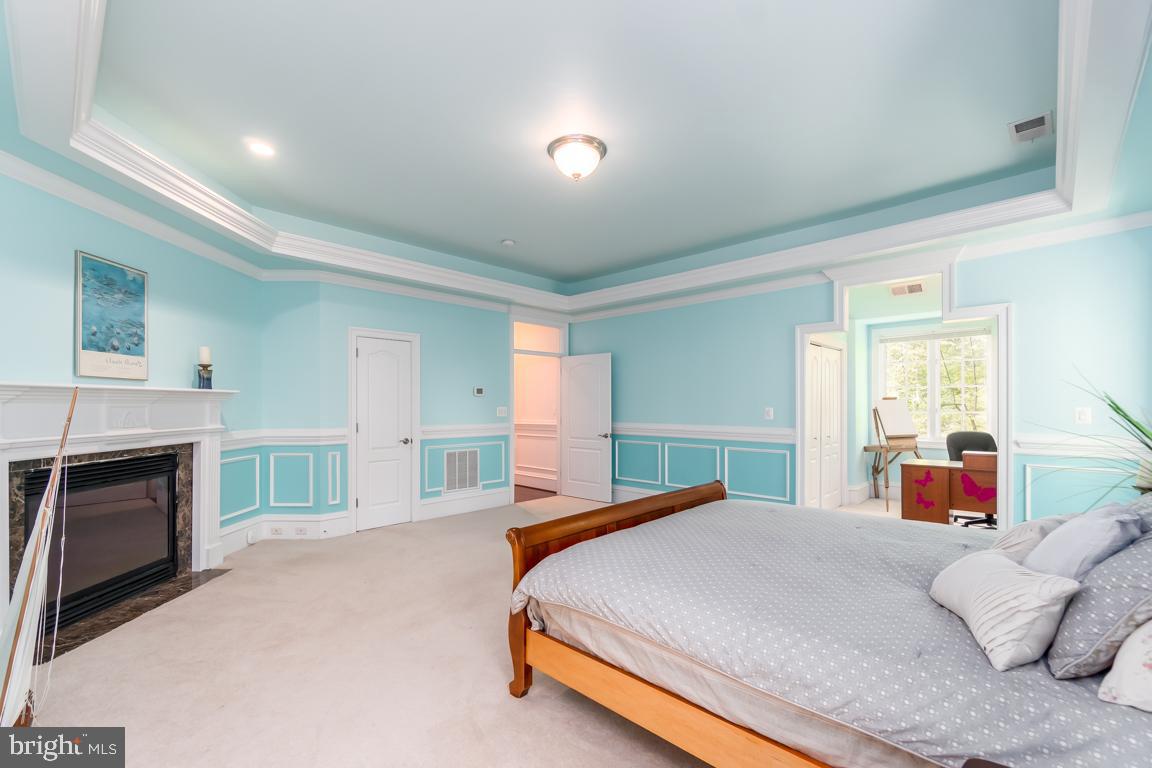 KIRBY WOODS - Residential