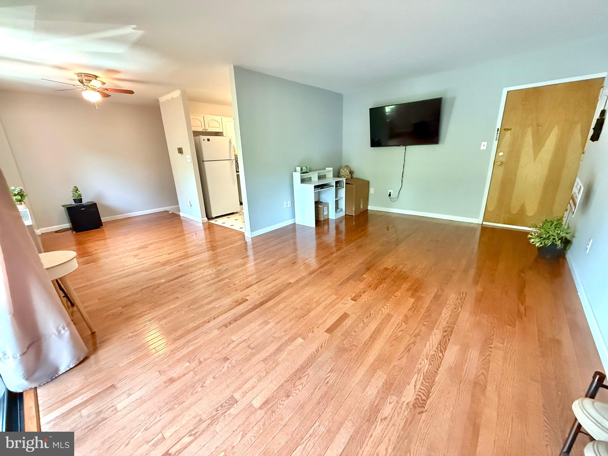 1506 S GEORGE MASON DRIVE 22