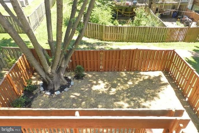 THE COLONY - Residential Lease