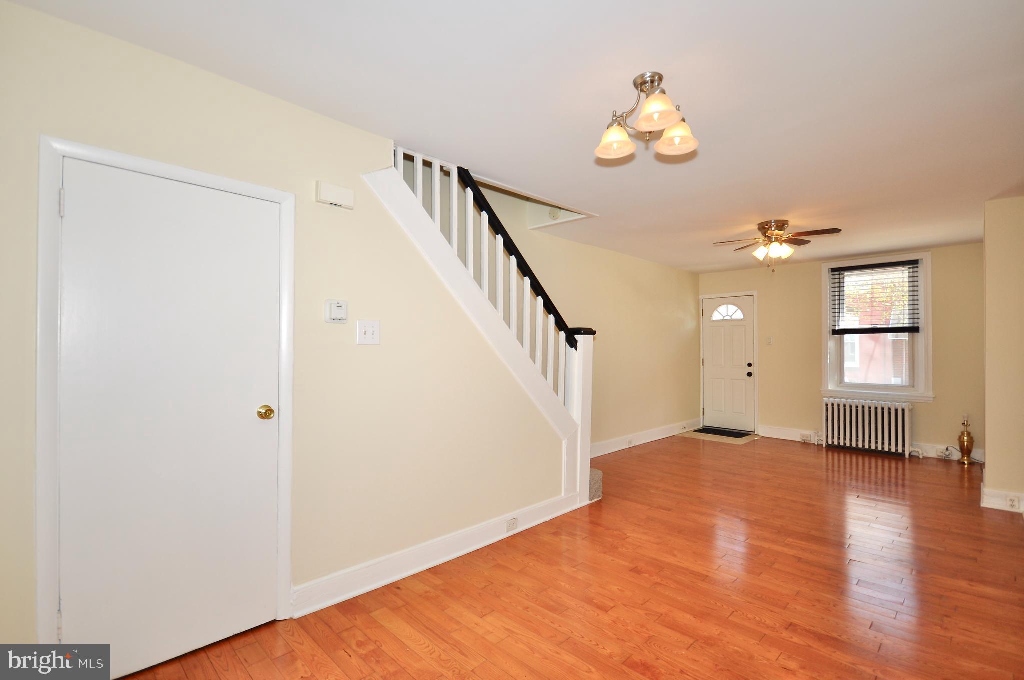 PORT RICHMOND - Residential Lease