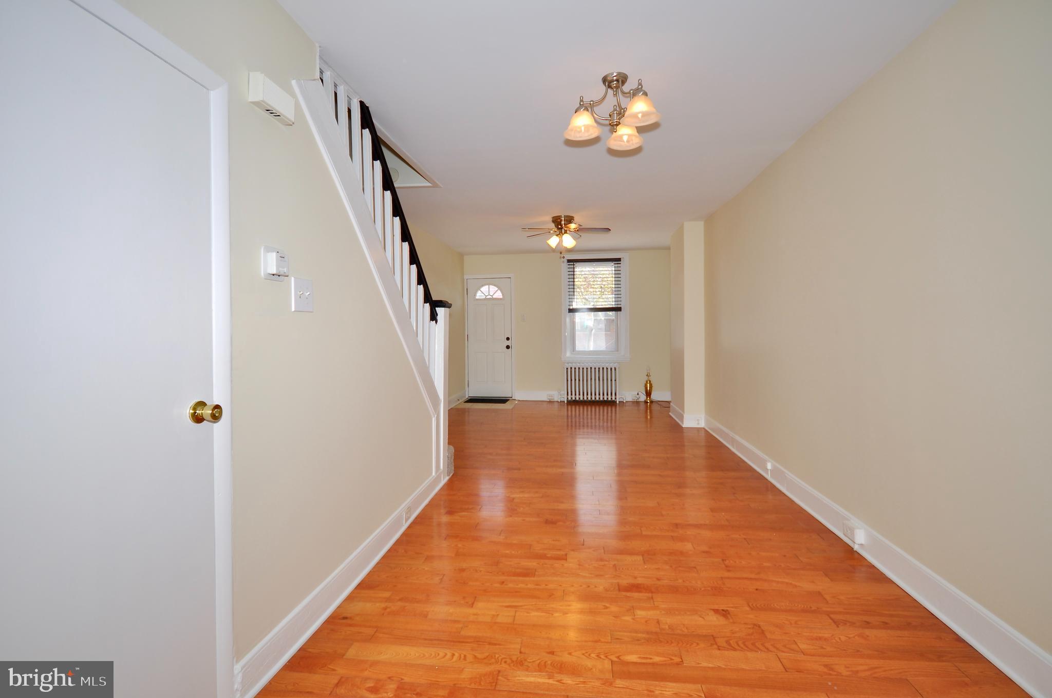 PORT RICHMOND - Residential Lease