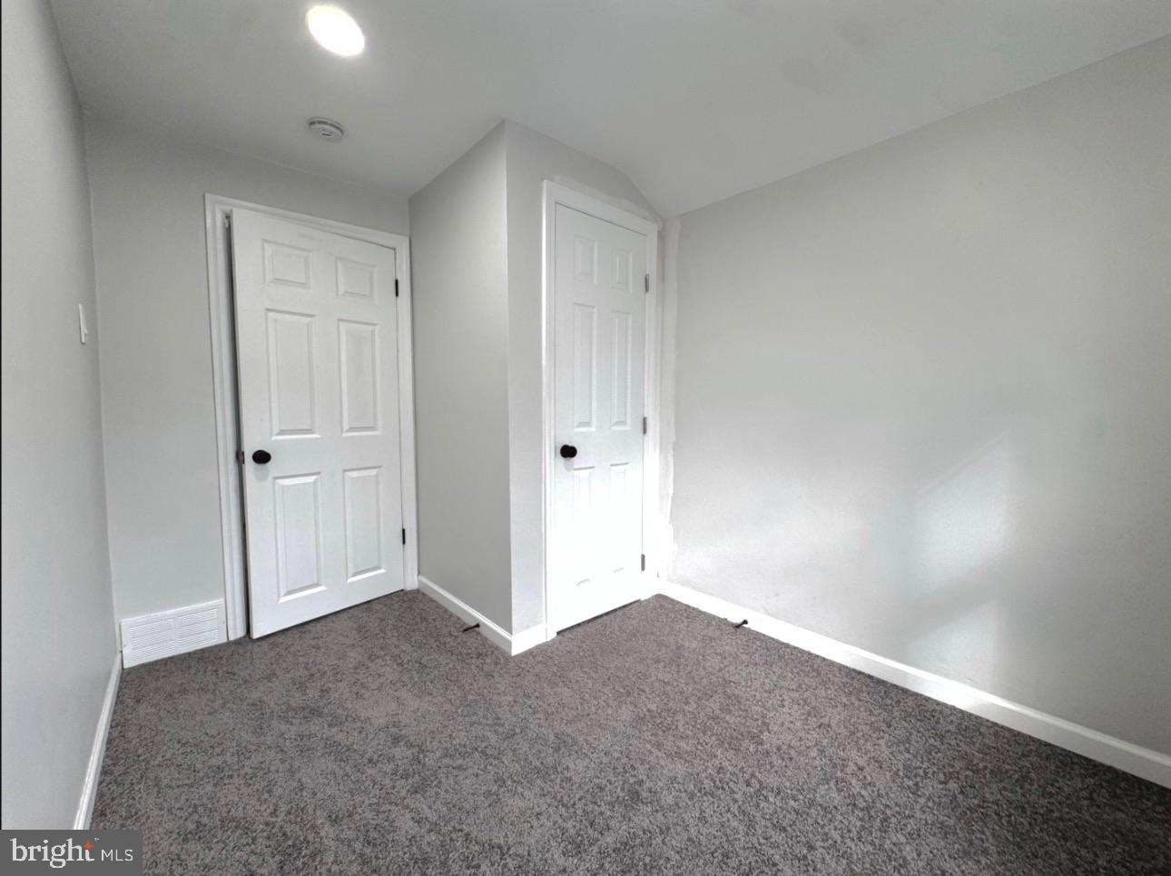 COLLINS PARK - Residential