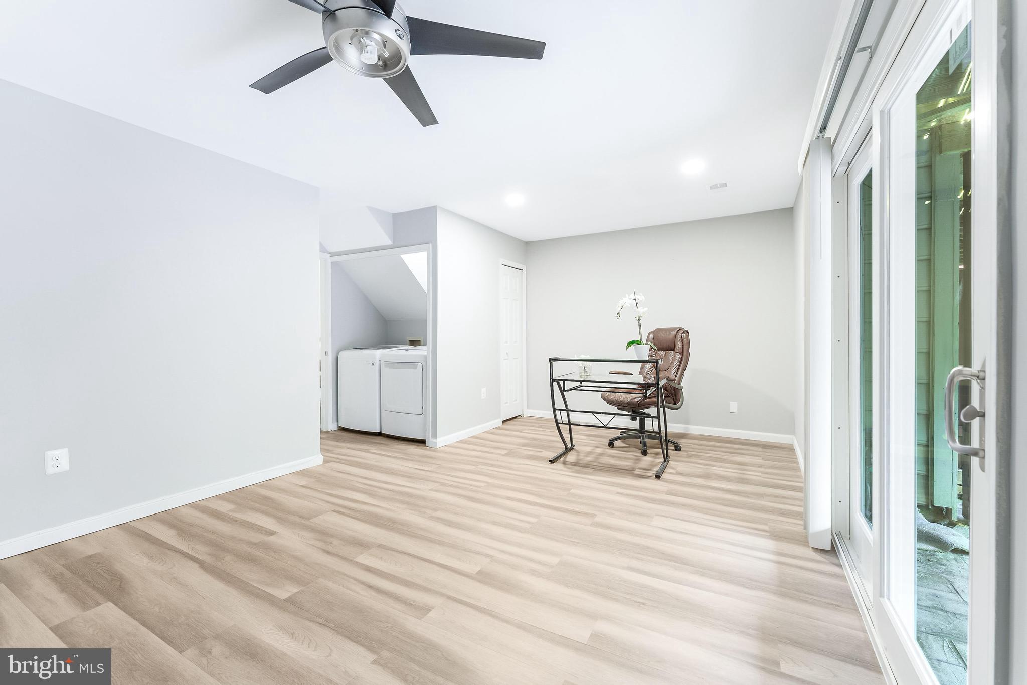 FOX CREEK - Residential