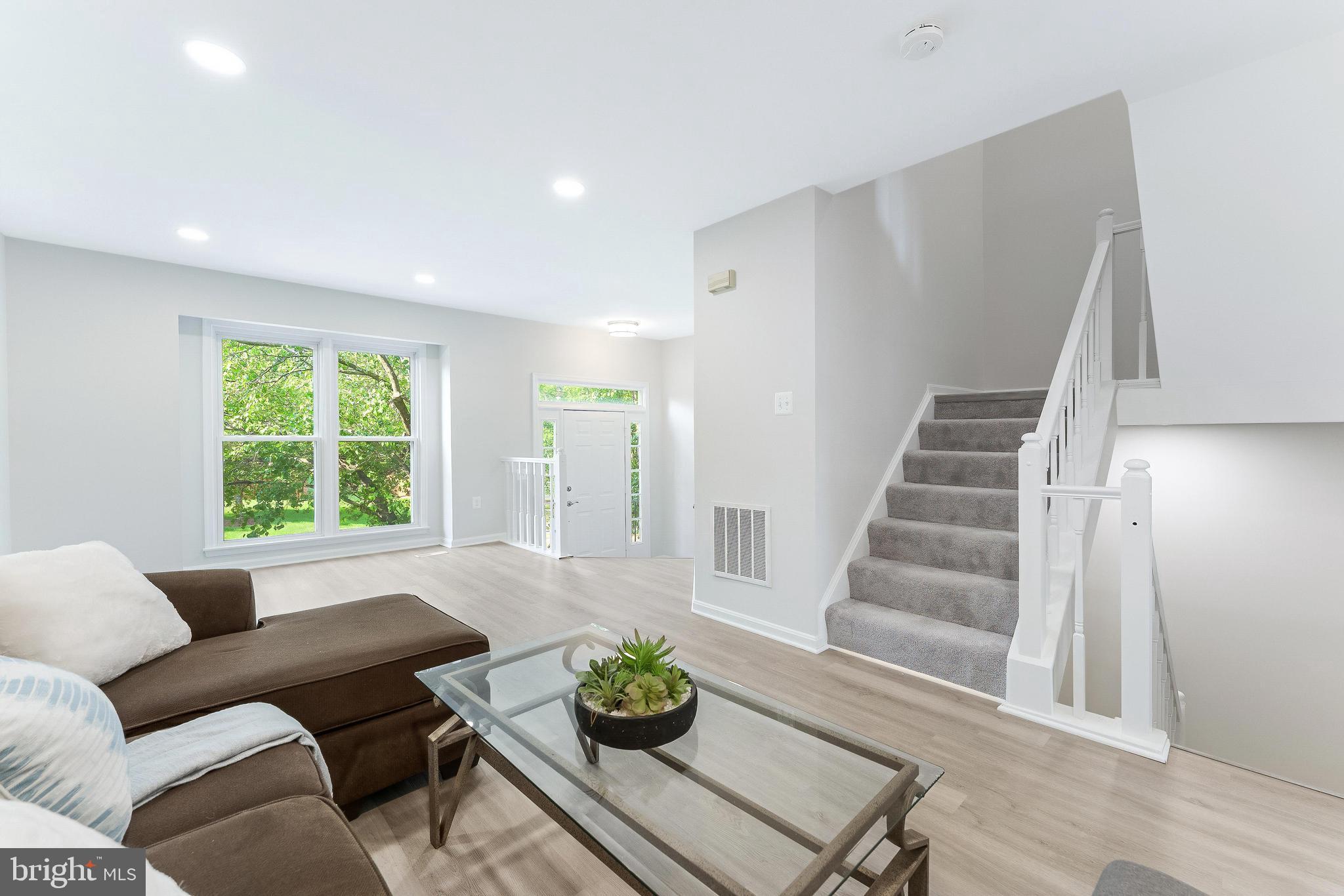 FOX CREEK - Residential