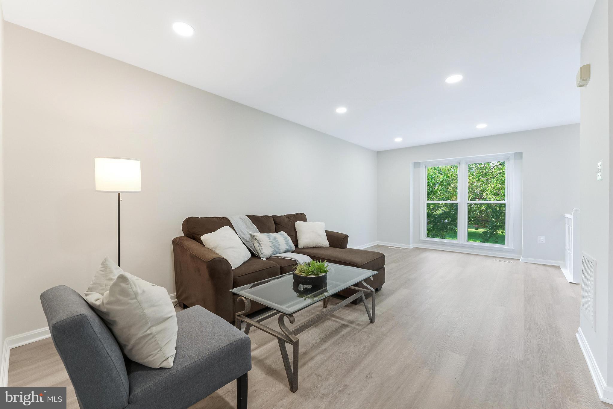 FOX CREEK - Residential