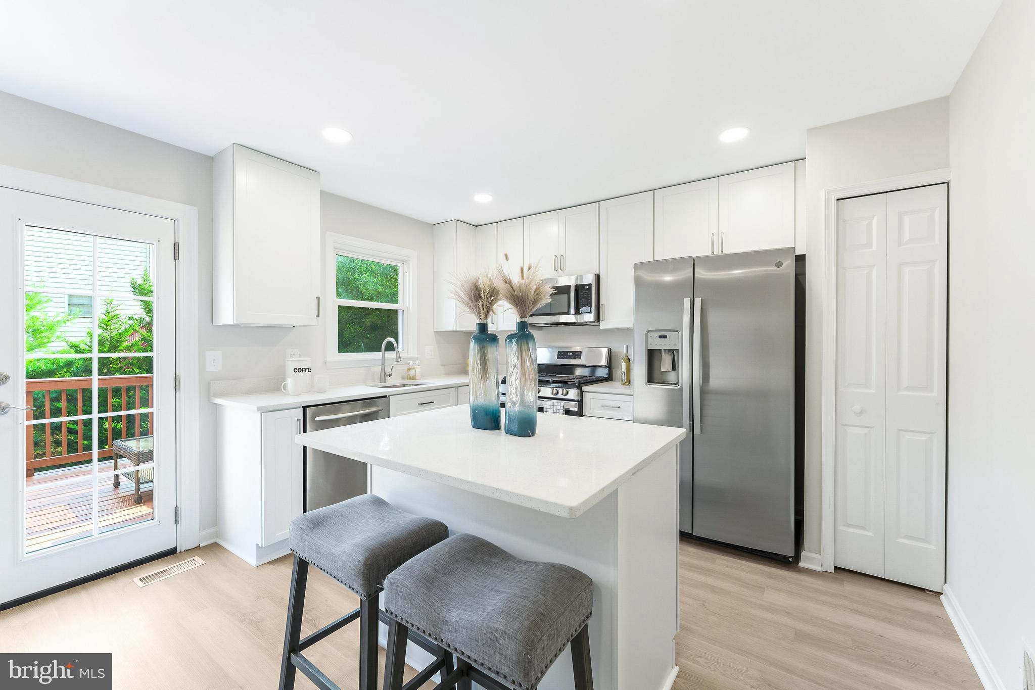 FOX CREEK - Residential