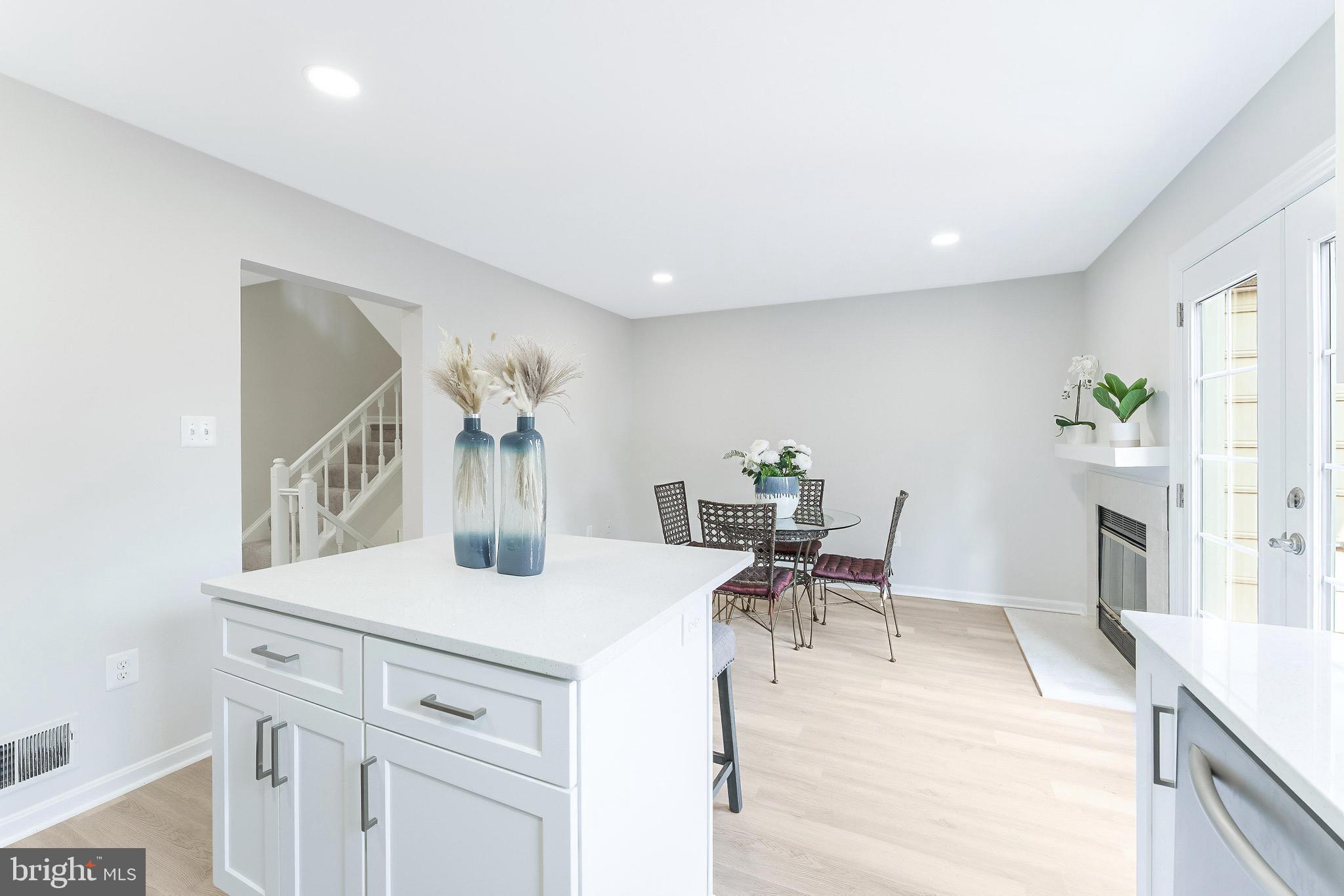 FOX CREEK - Residential