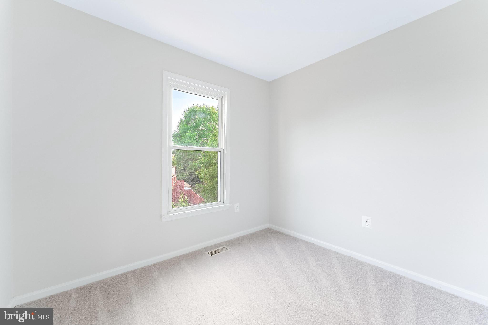 FOX CREEK - Residential