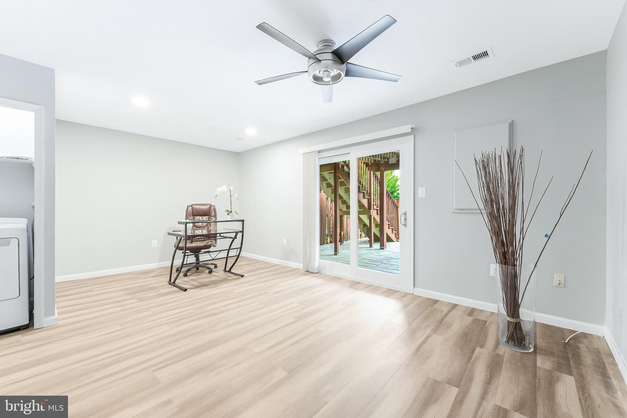 FOX CREEK - Residential