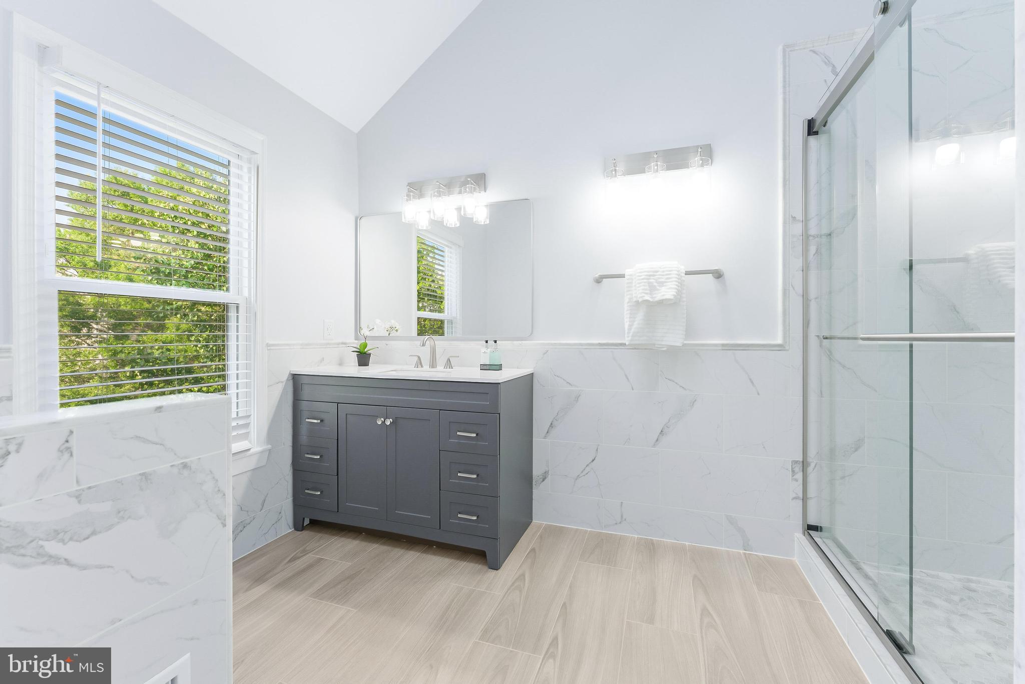 FOX CREEK - Residential