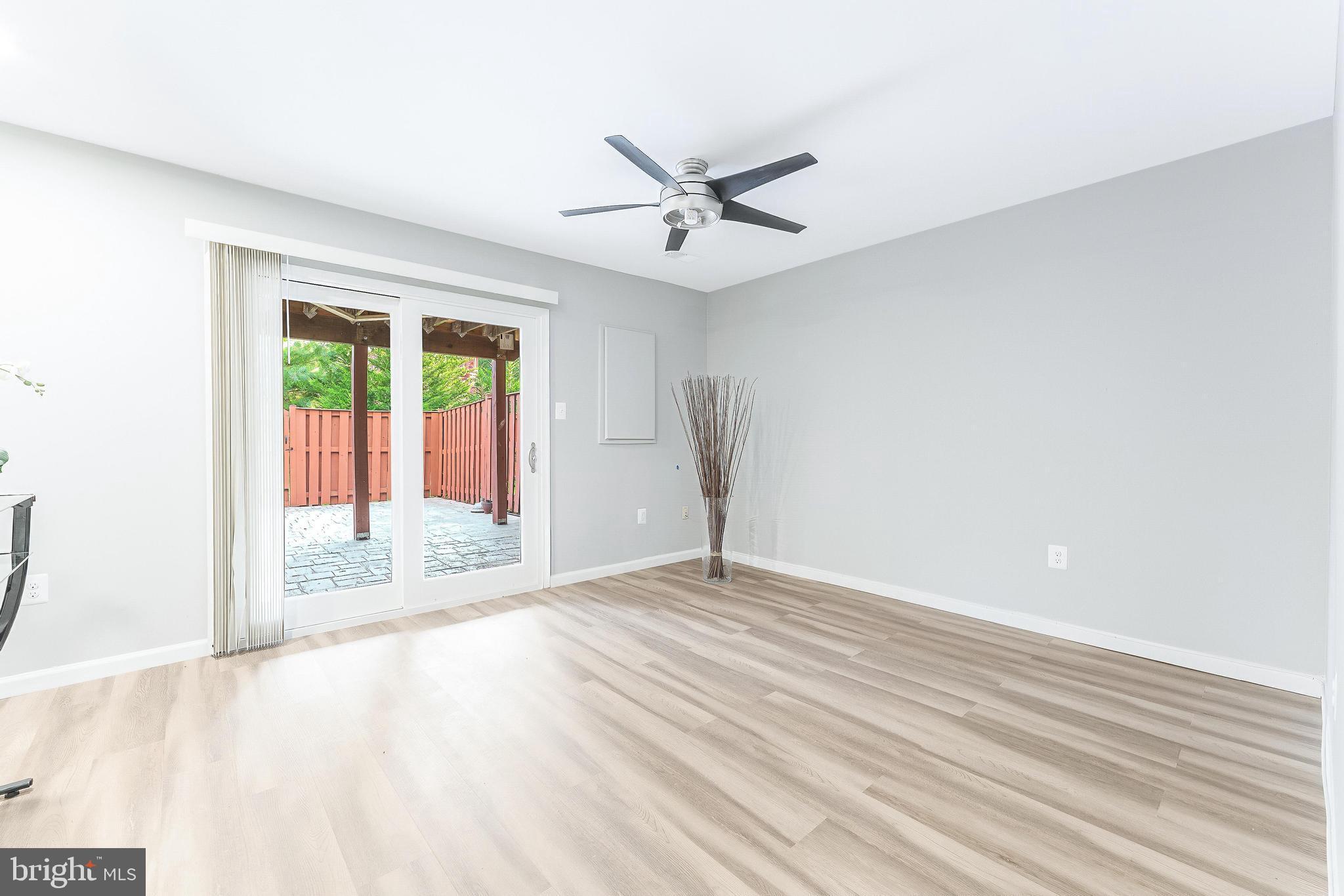 FOX CREEK - Residential