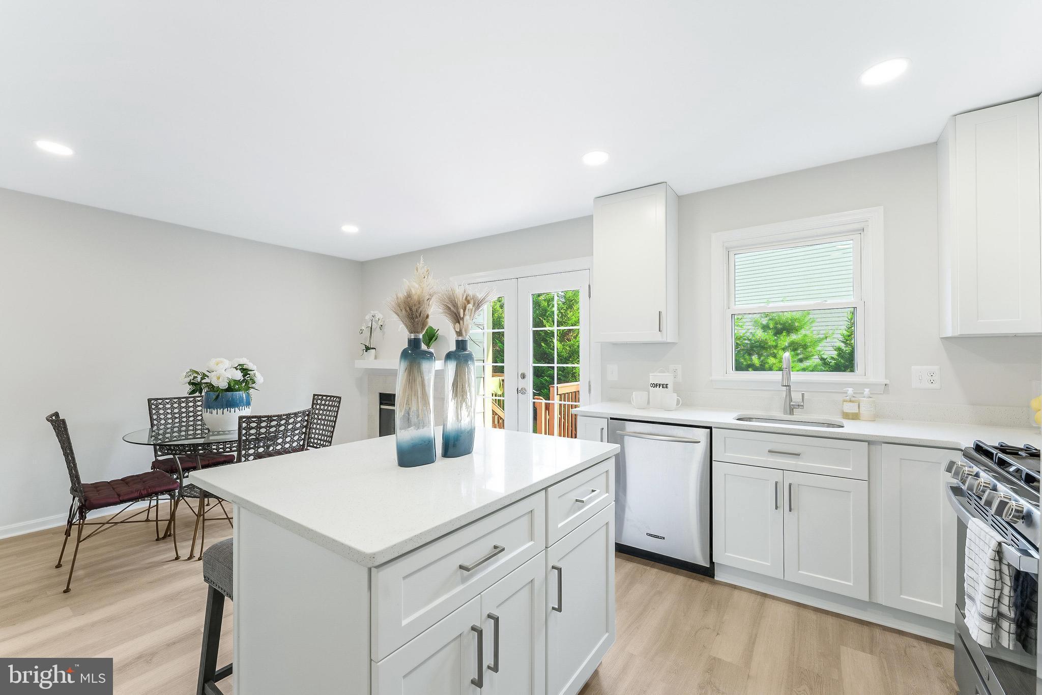 FOX CREEK - Residential