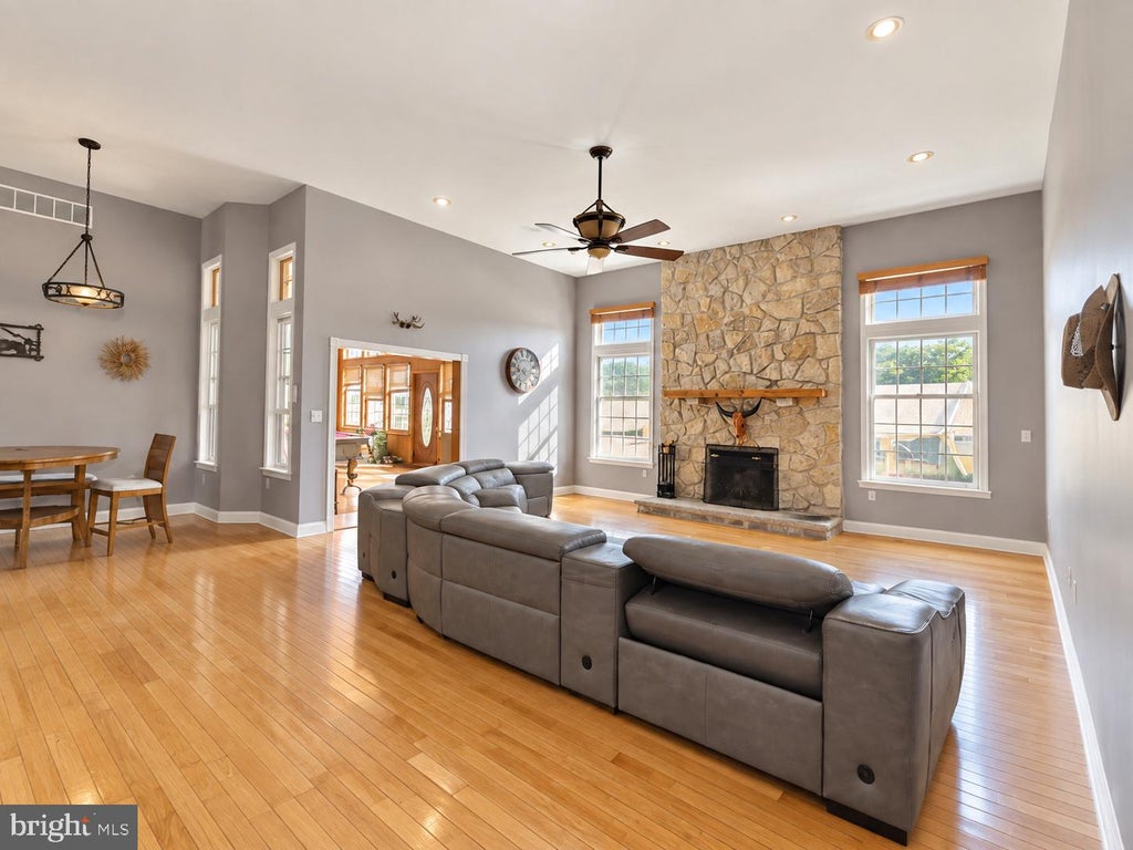 Photo of 290 Myrtle N Street, HAMMONTON, NJ 08037 (MLS # NJAC2026782)