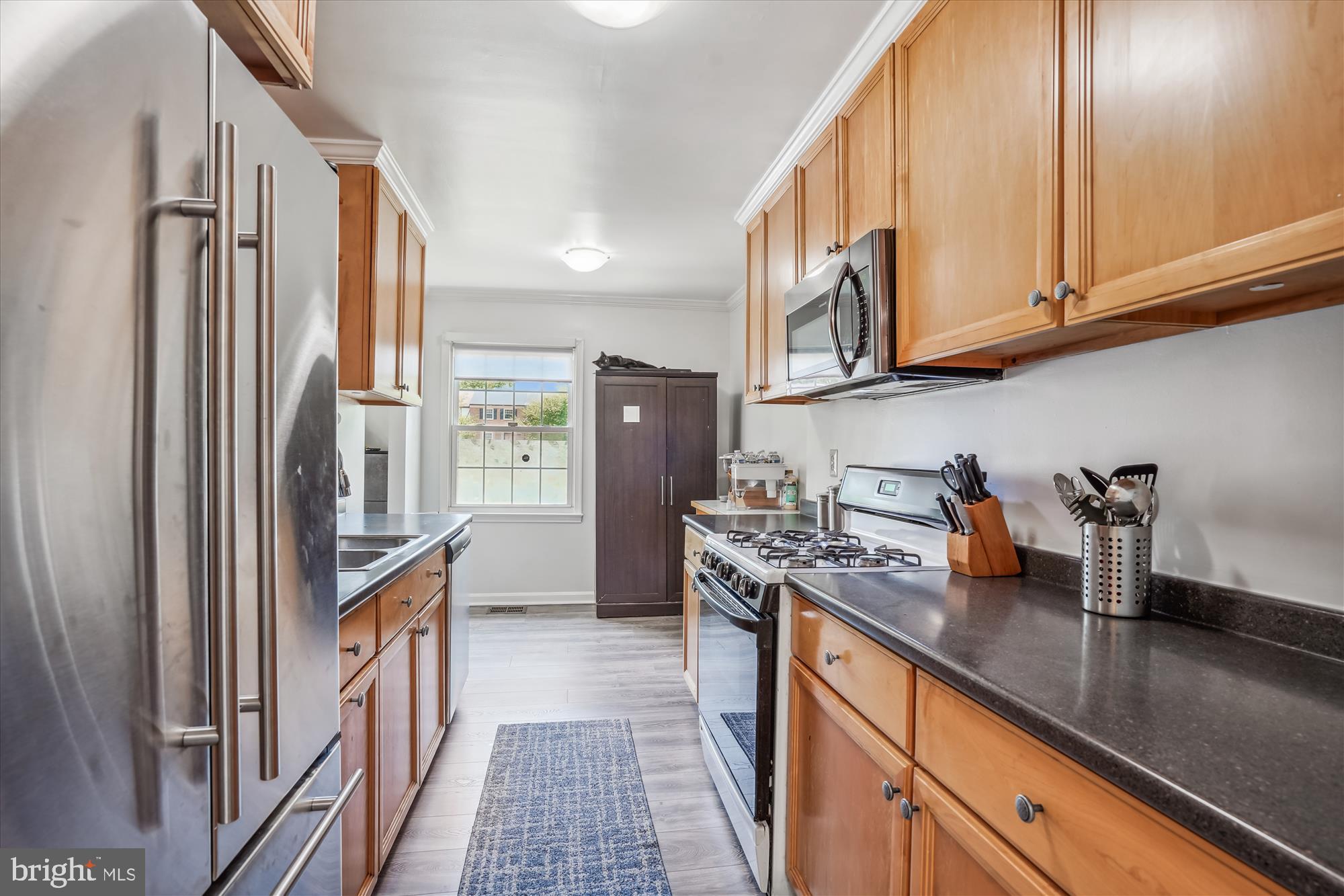 14824 PALMERSTON SQUARE