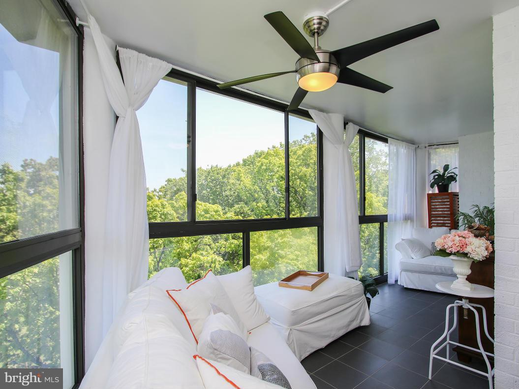 GREENS AT LEISURE WORLD - Residential