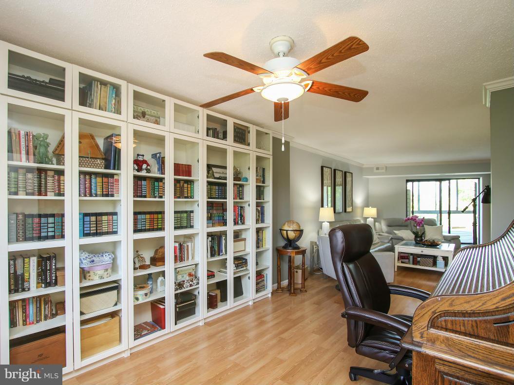 GREENS AT LEISURE WORLD - Residential